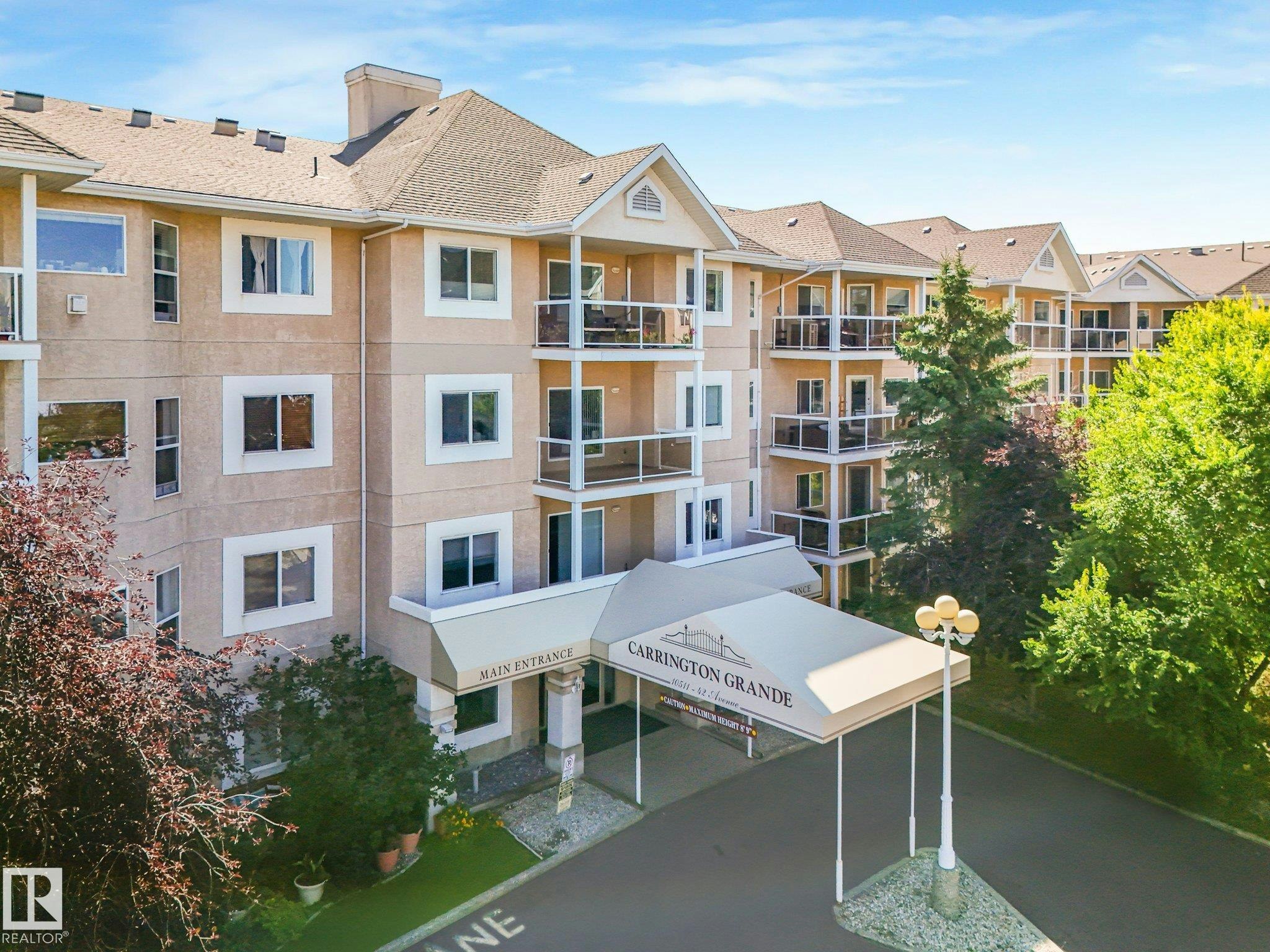 114-10511 42 Avenue, Edmonton, AB, T6J 7G8