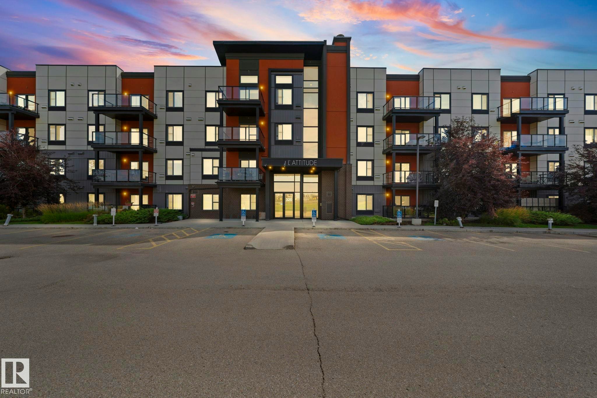 301-320 Ambleside Link, Edmonton, AB, T6W 2Z9