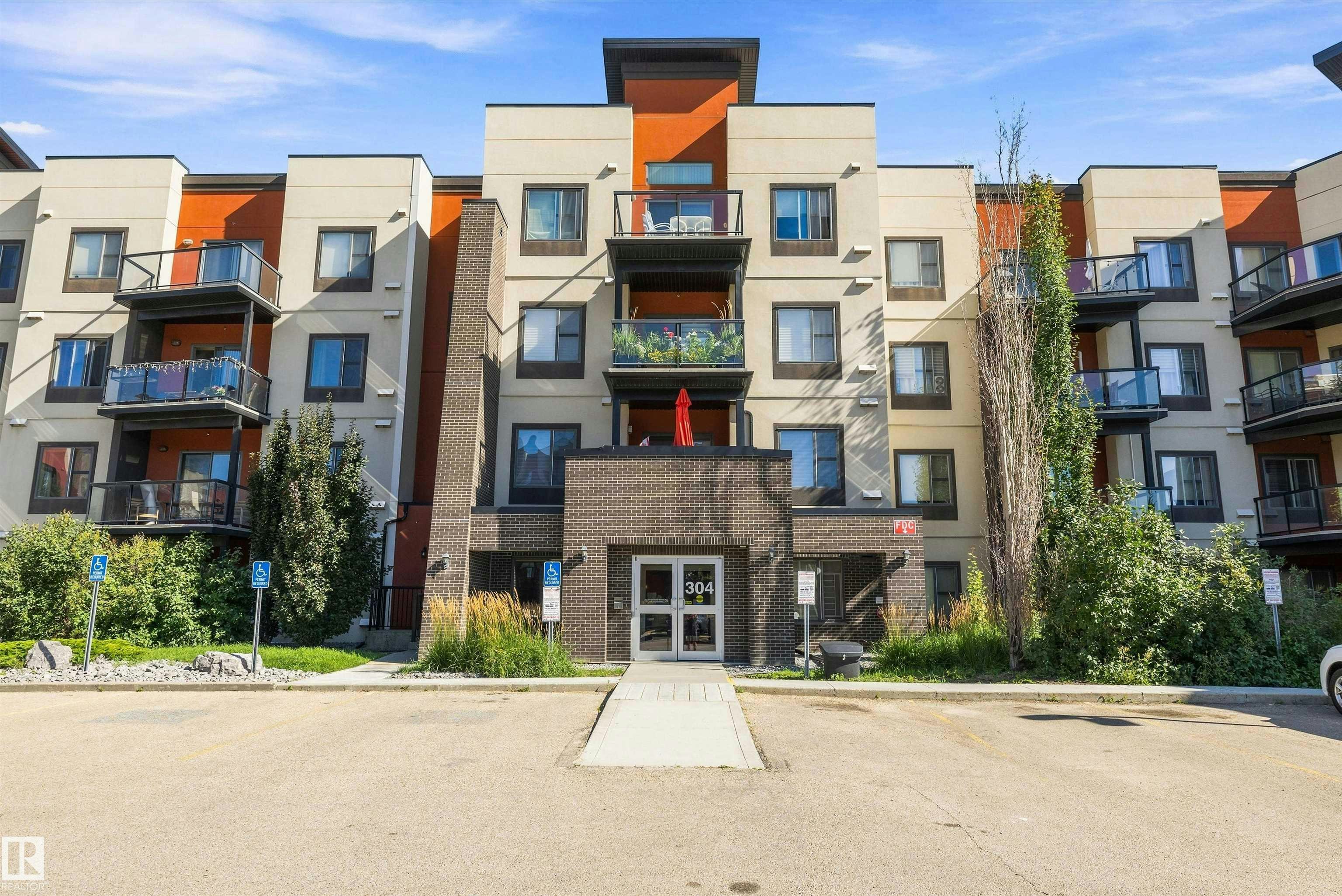207-304 Amblside Link SW, Edmonton, AB, T6W 0V2