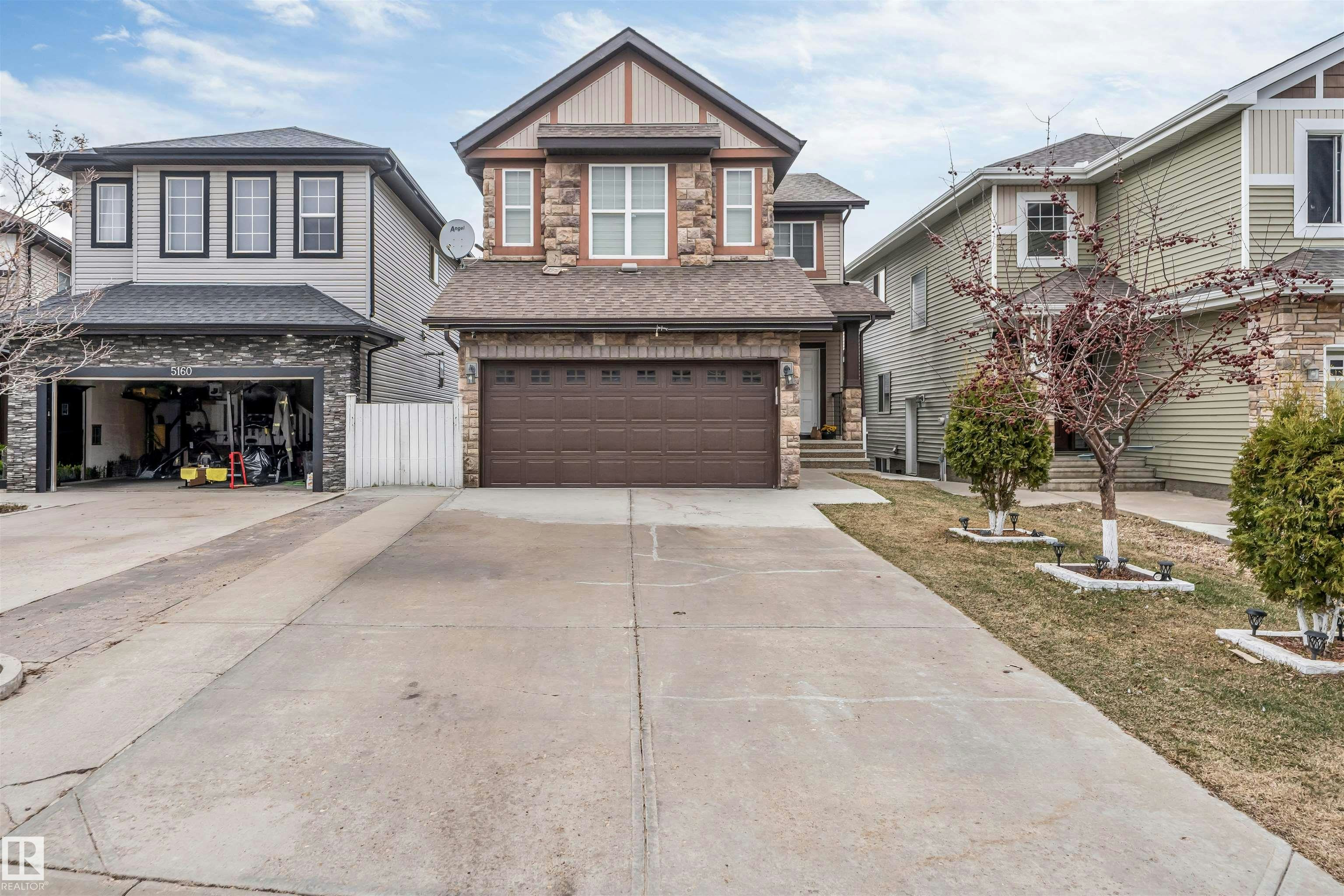 5156 2 Avenue, Edmonton, AB, T6X 0R4