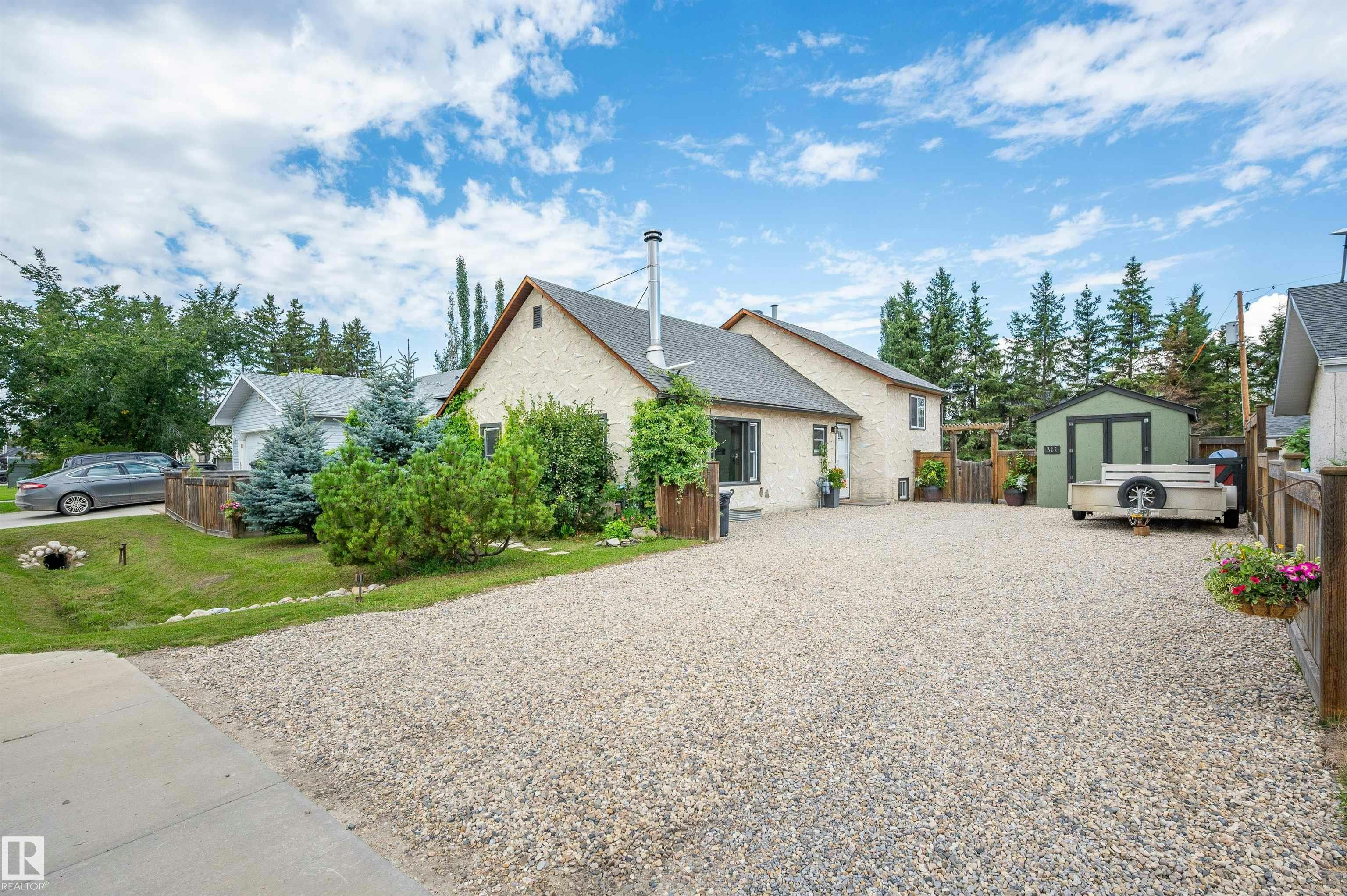 312-25100 Twp Road 554, Rural Sturgeon County, AB, T8R 1P4