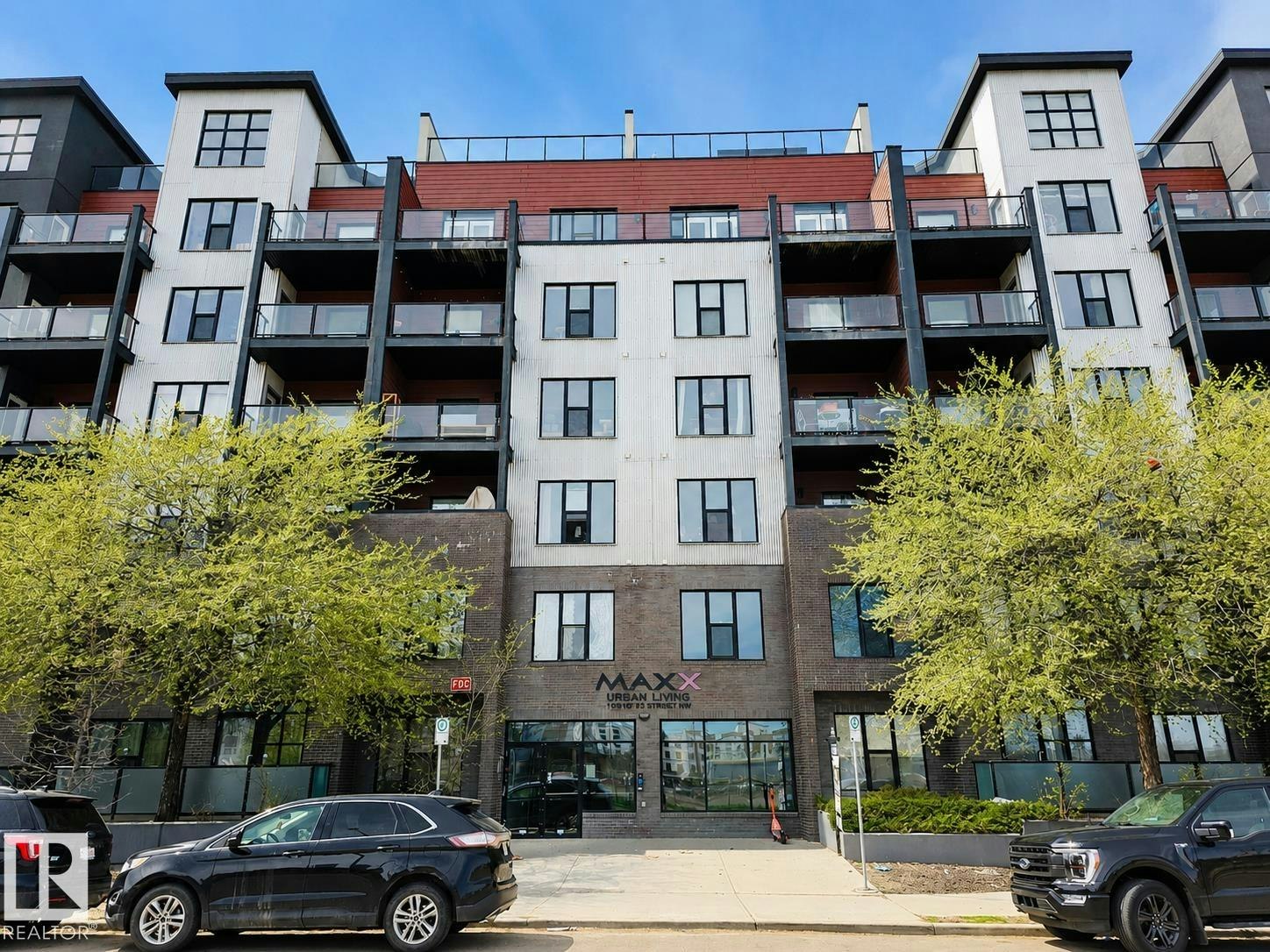 203-10518 113 Street, Edmonton, AB, T5H 0C6