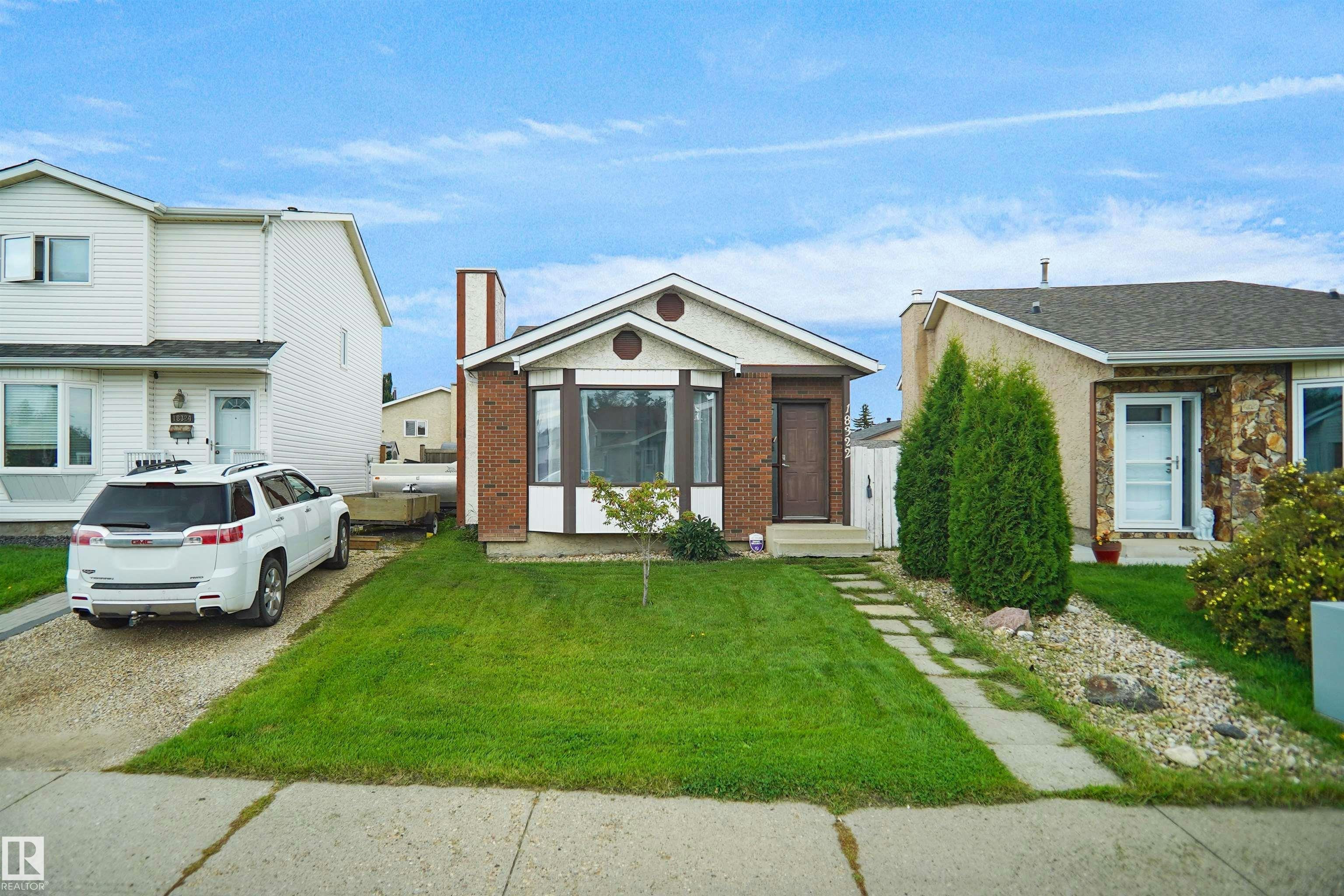 18322 71a Avenue, Edmonton, AB, T5T 3Z2