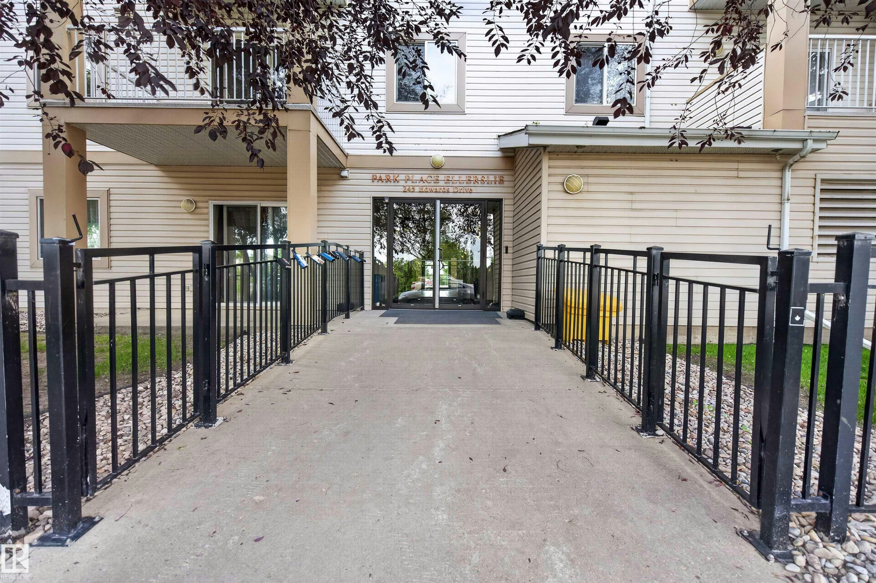 221-245 Edwards Drive, Edmonton, AB, T6X 1J9