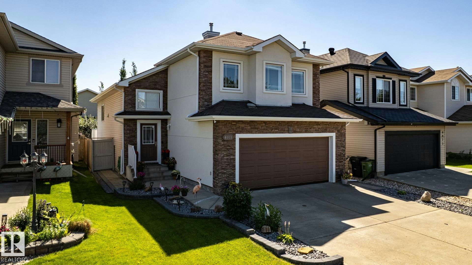 8919 176 Avenue, Edmonton, AB, T5Z 0A2