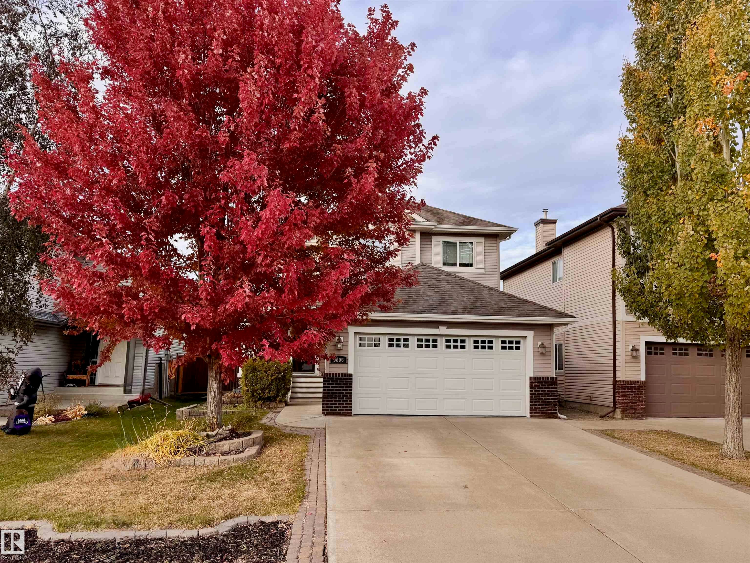 9606 82 Avenue, Morinville, AB, T8R 1W3