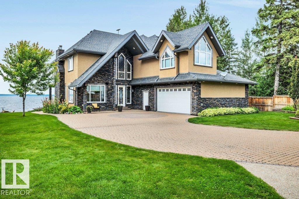 35, 35A Silver Beach Road, Wetaskiwin, AB, T0C 2C0