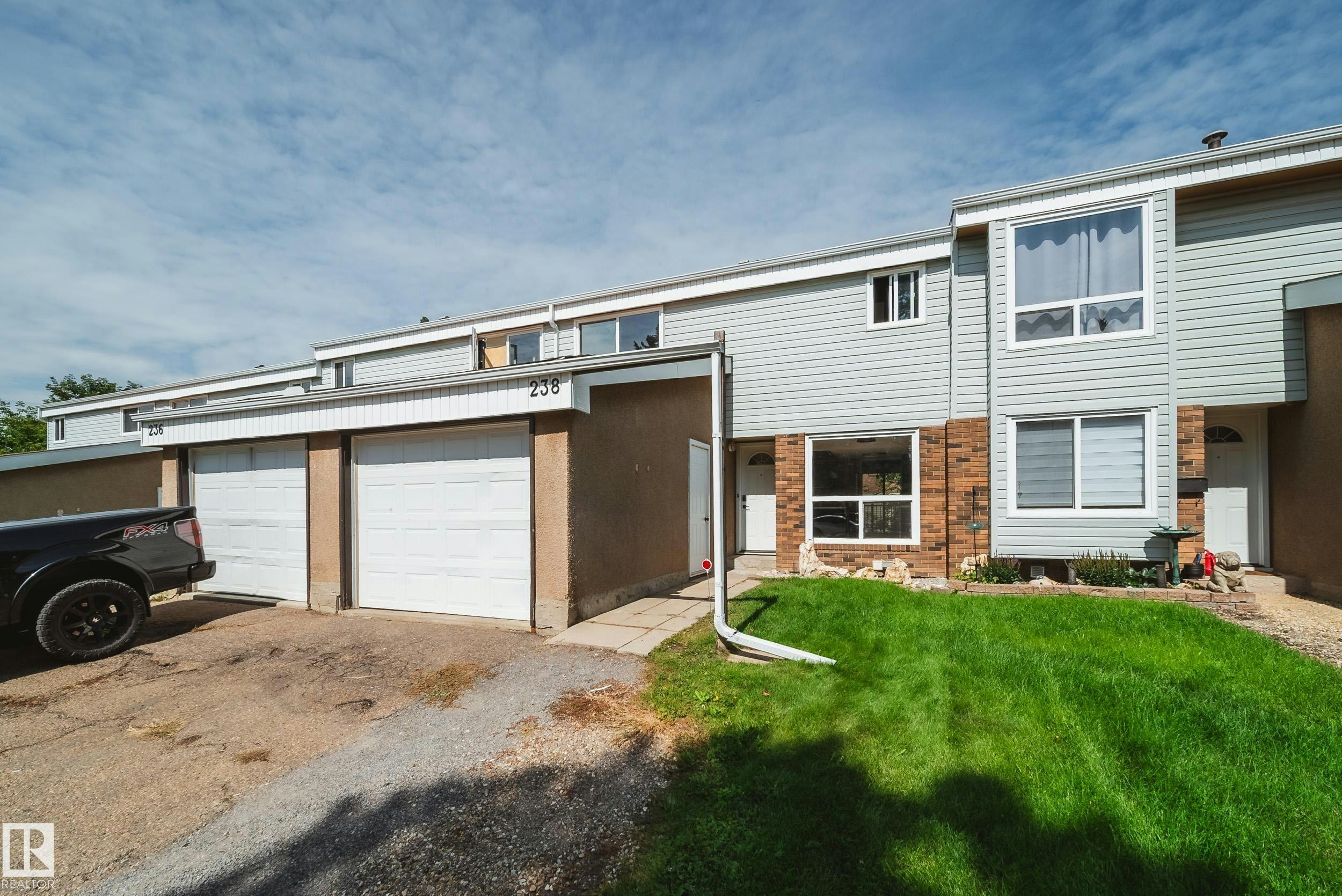 238 Grandin Village, St. Albert, AB, T8N 2J3