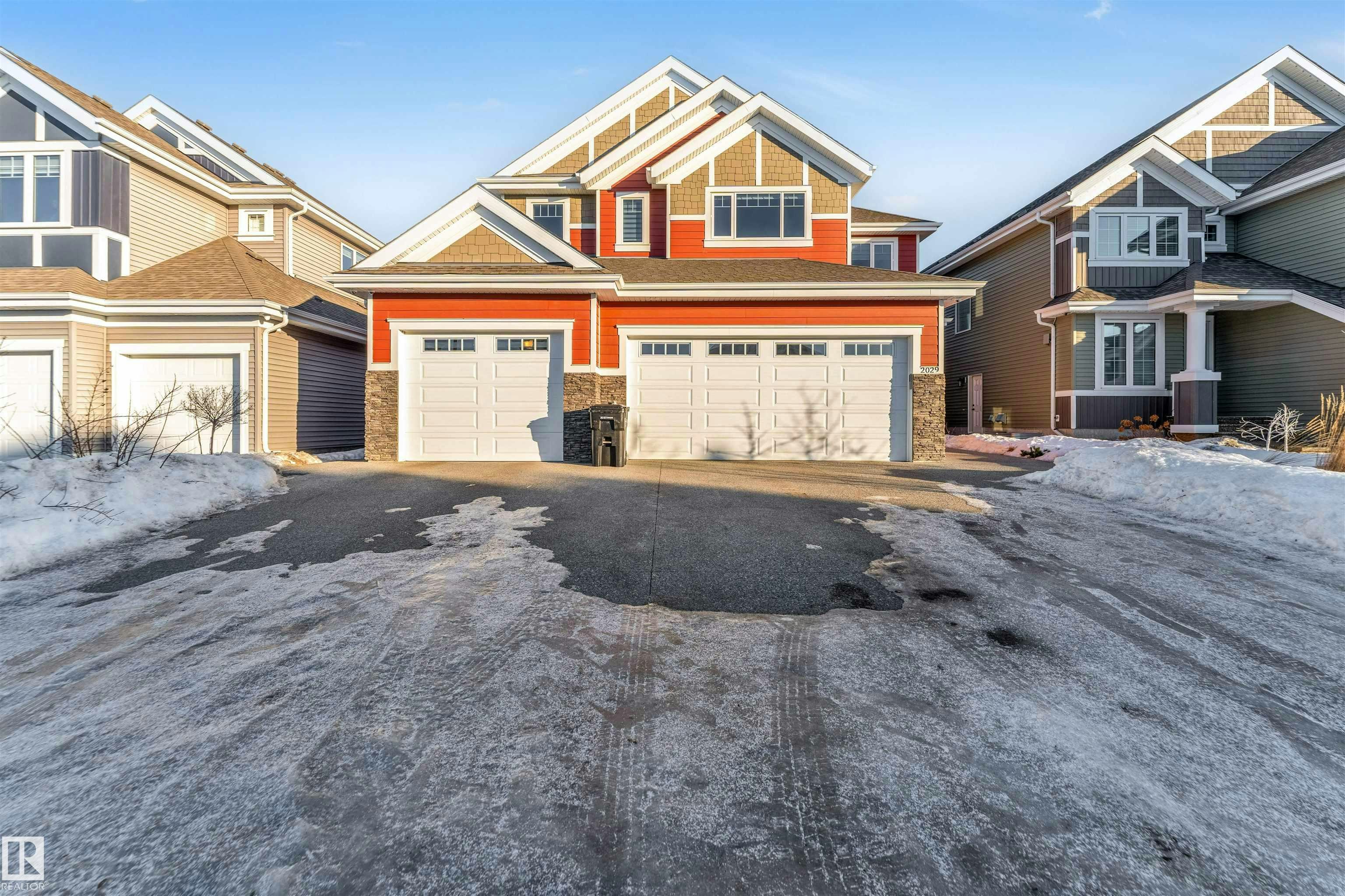 2029 89b Street, Edmonton, AB, T6T 1M5