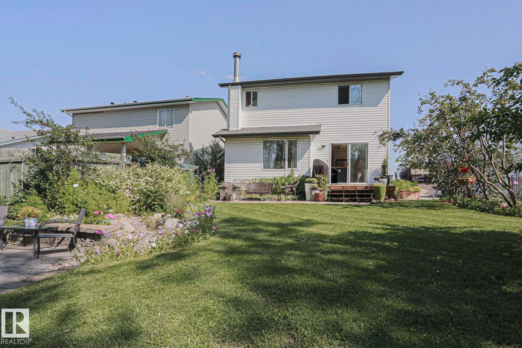 16 La Costa Fairway Close, Stony Plain, AB, T7Z 2A5