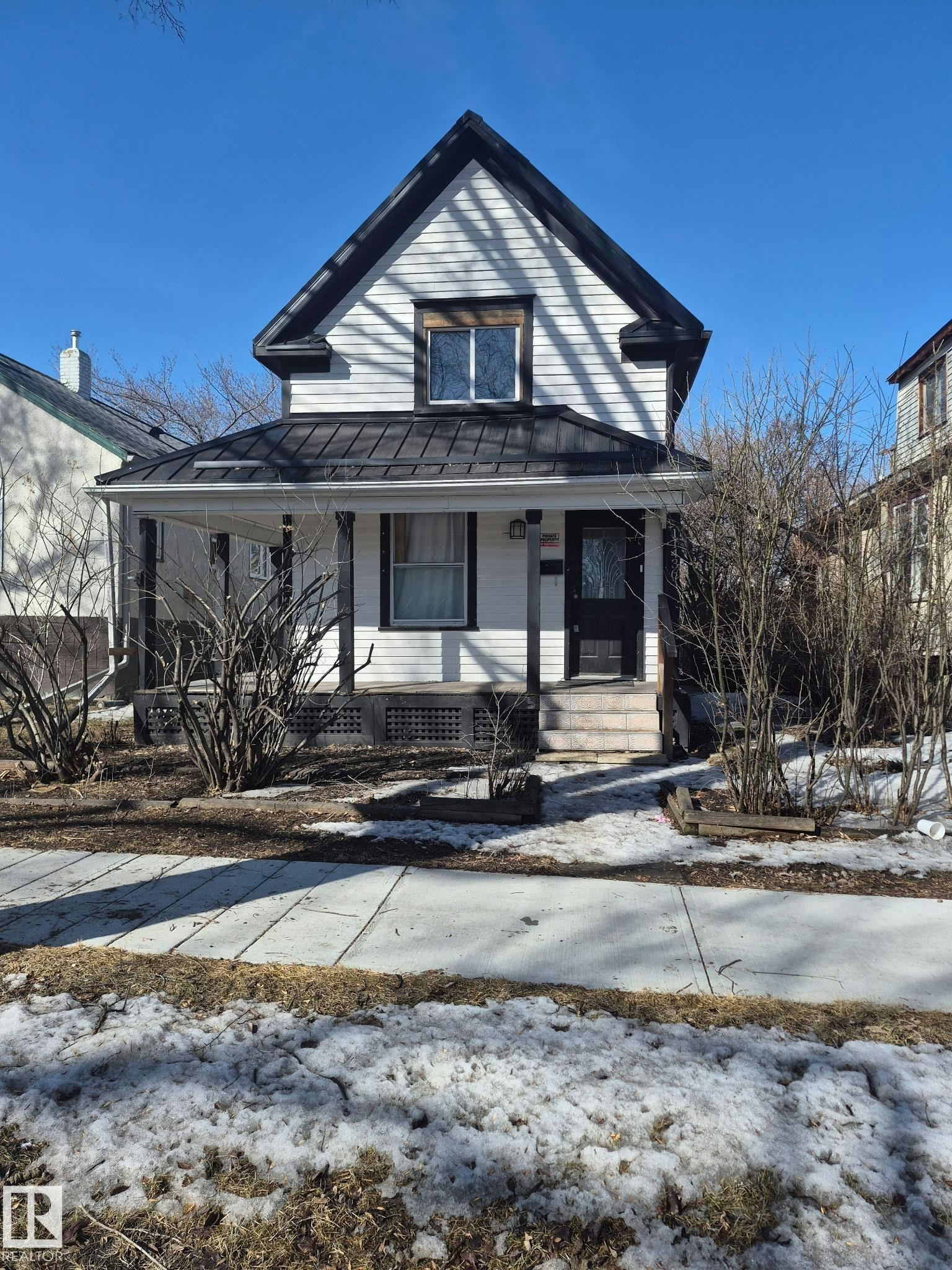 11436 91 Street, Edmonton, AB, T5B 4A5