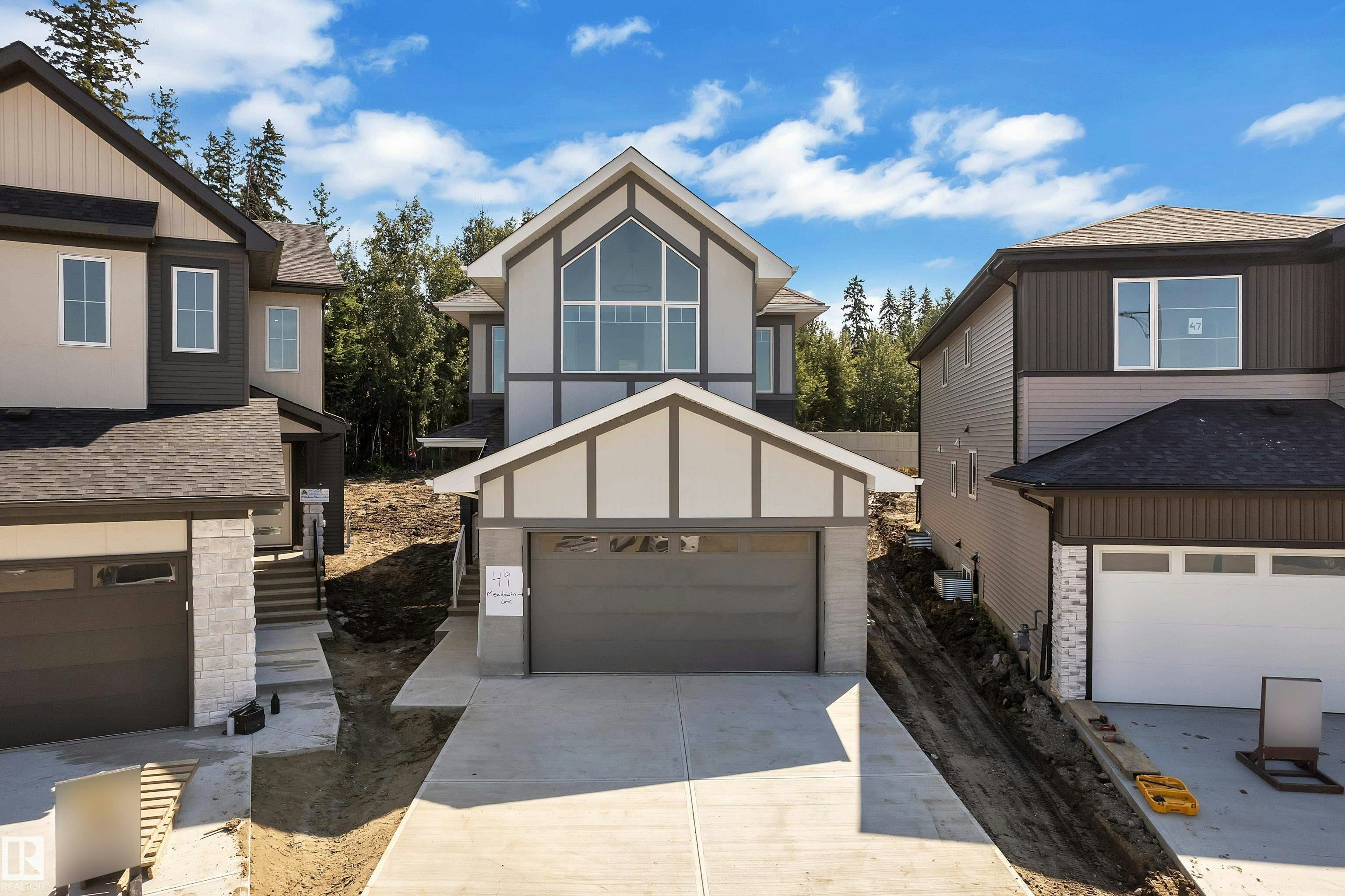 49 Meadowgrove Lane, Mclaughlin, Spruce Grove, AB, T7X 0W2