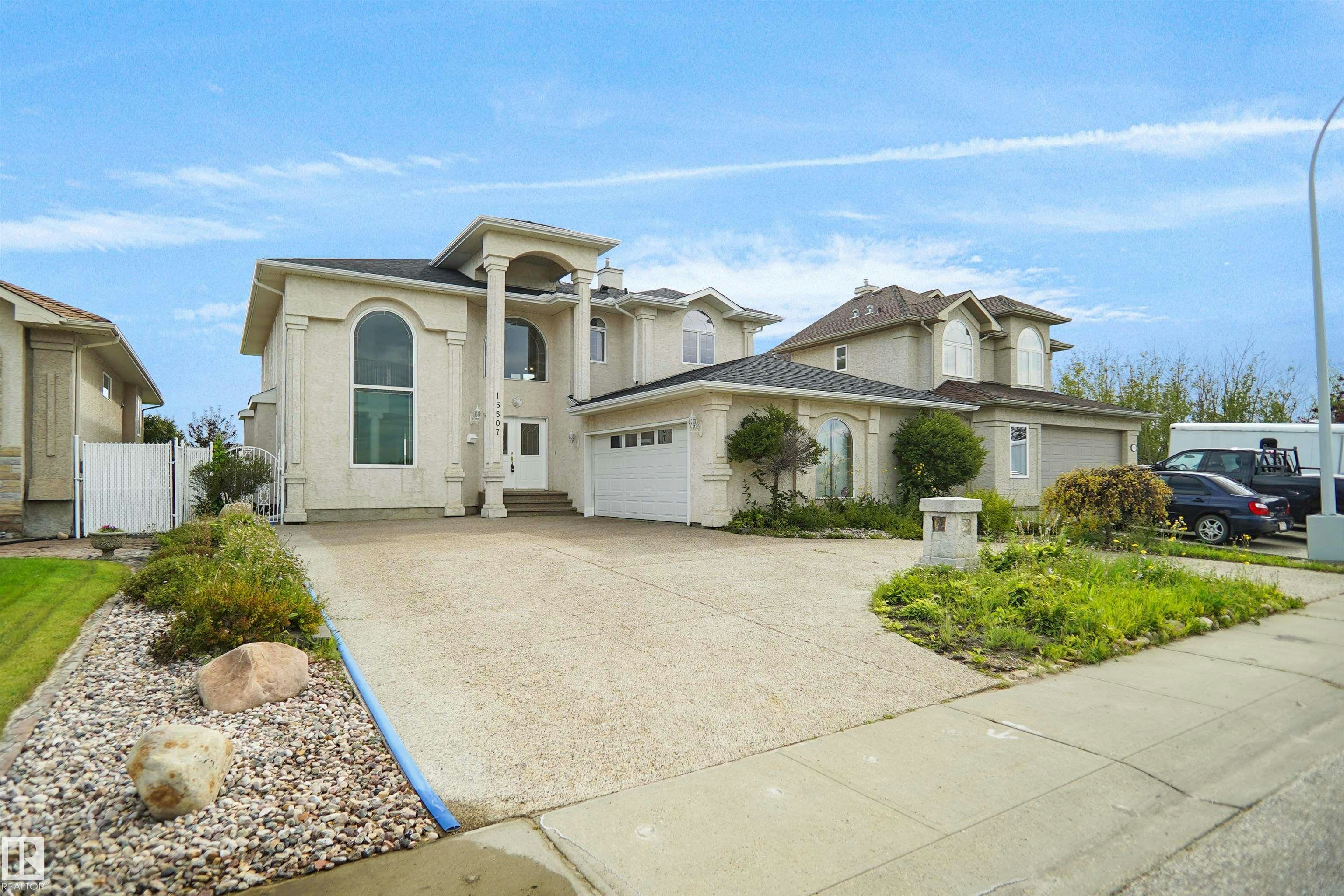 15507 91 Street, Edmonton, AB, T5Z 3N7