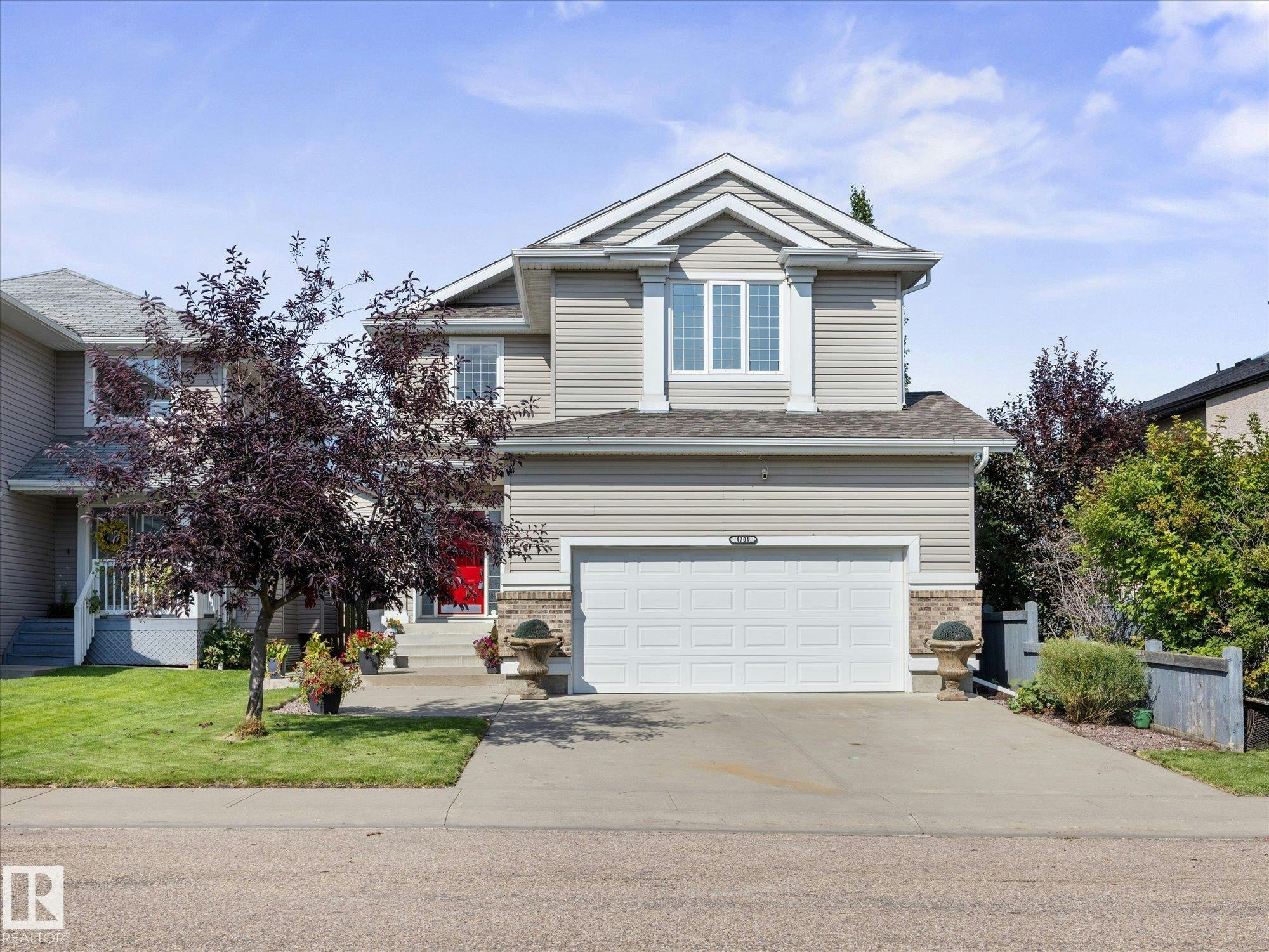 4704 160 Avenue, Edmonton, AB, T5Y 3M1