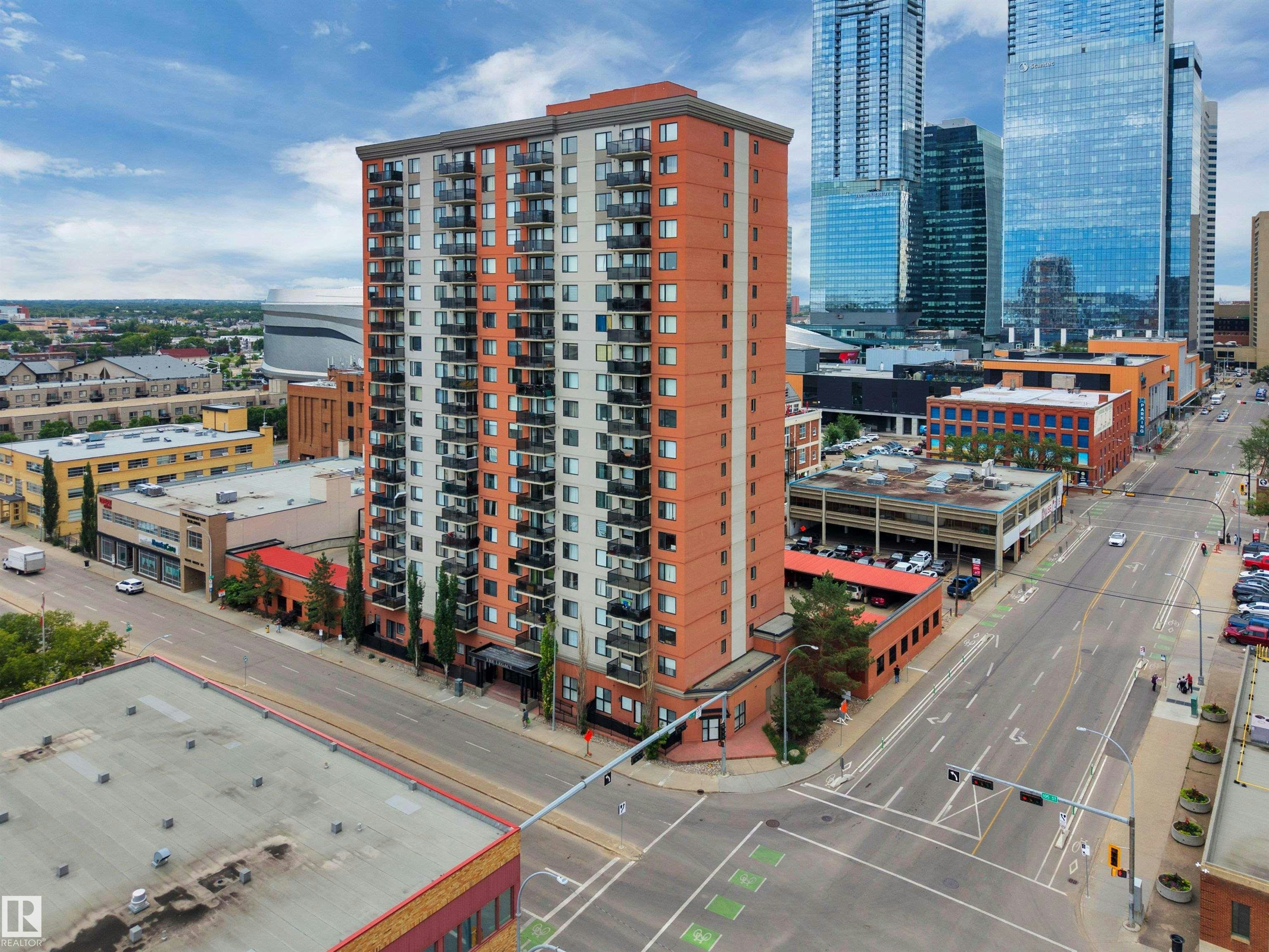 1701-10303 105 Street, Edmonton, AB, T5J 5G3