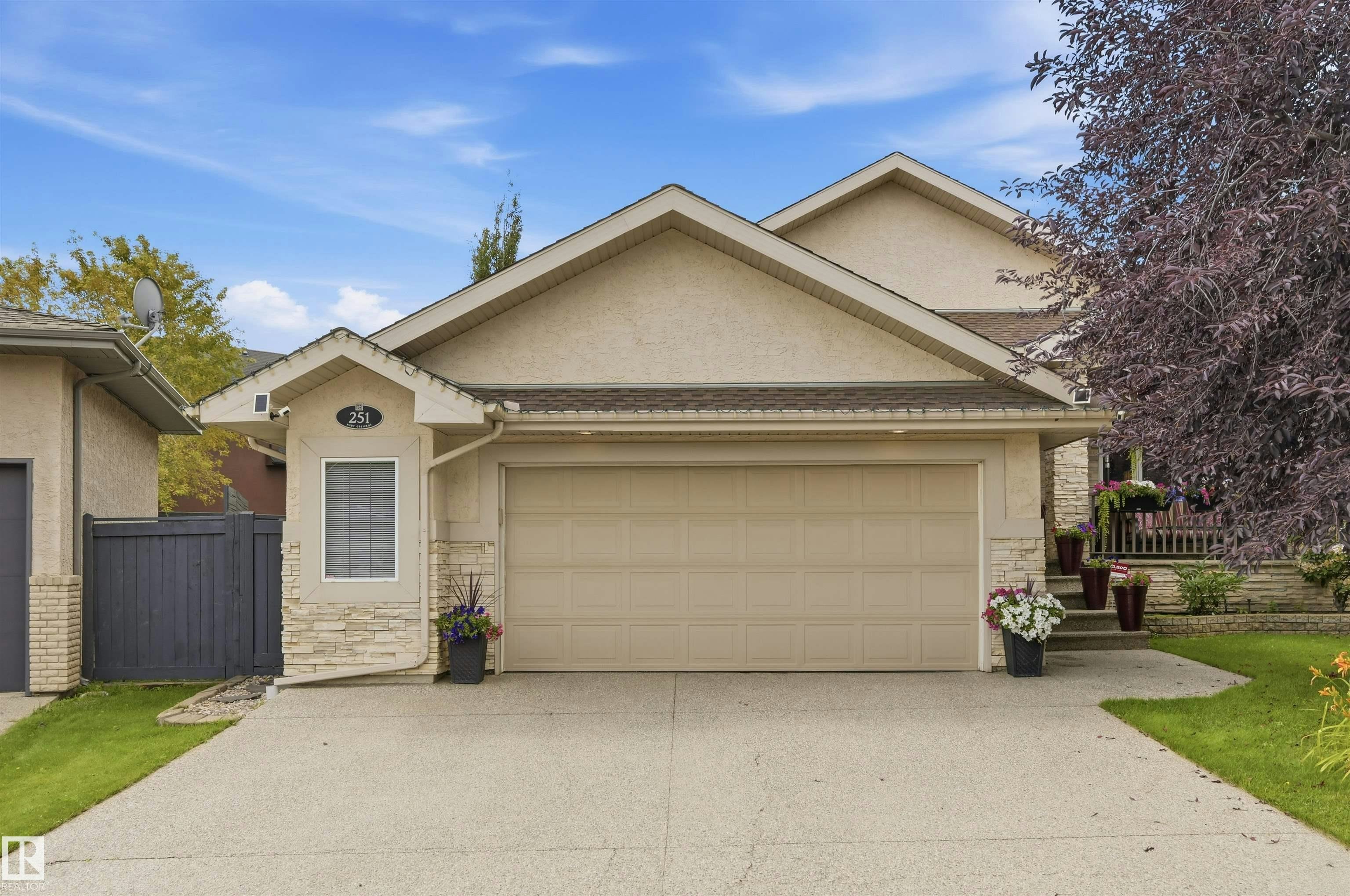 251 Tory Crescent, Edmonton, AB, T6R 3A5
