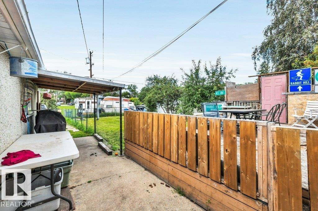 9928 79 Street, Edmonton, AB, T6A 3G1 - 24