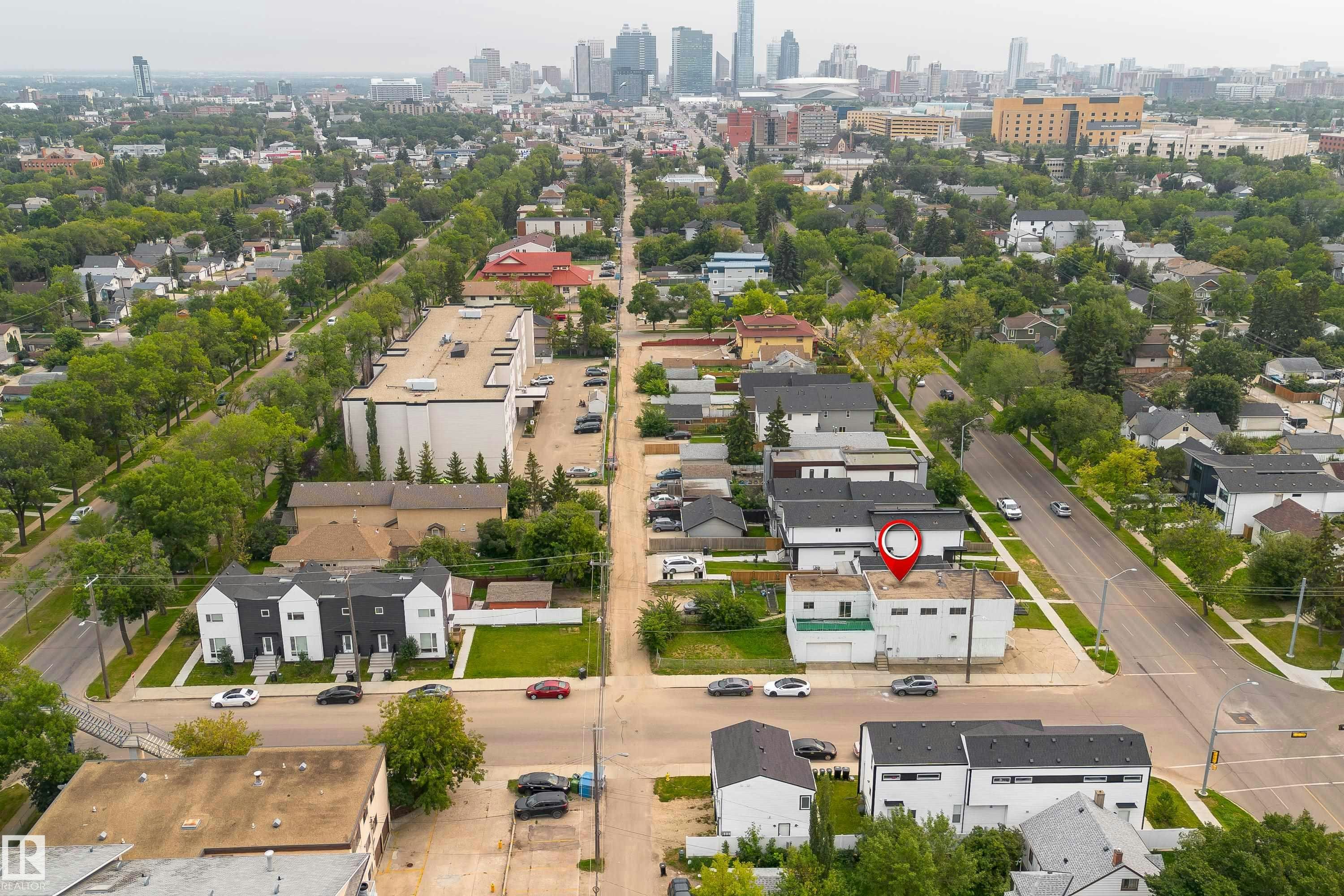 11451 101 Street, Edmonton, AB, T5G 2A9