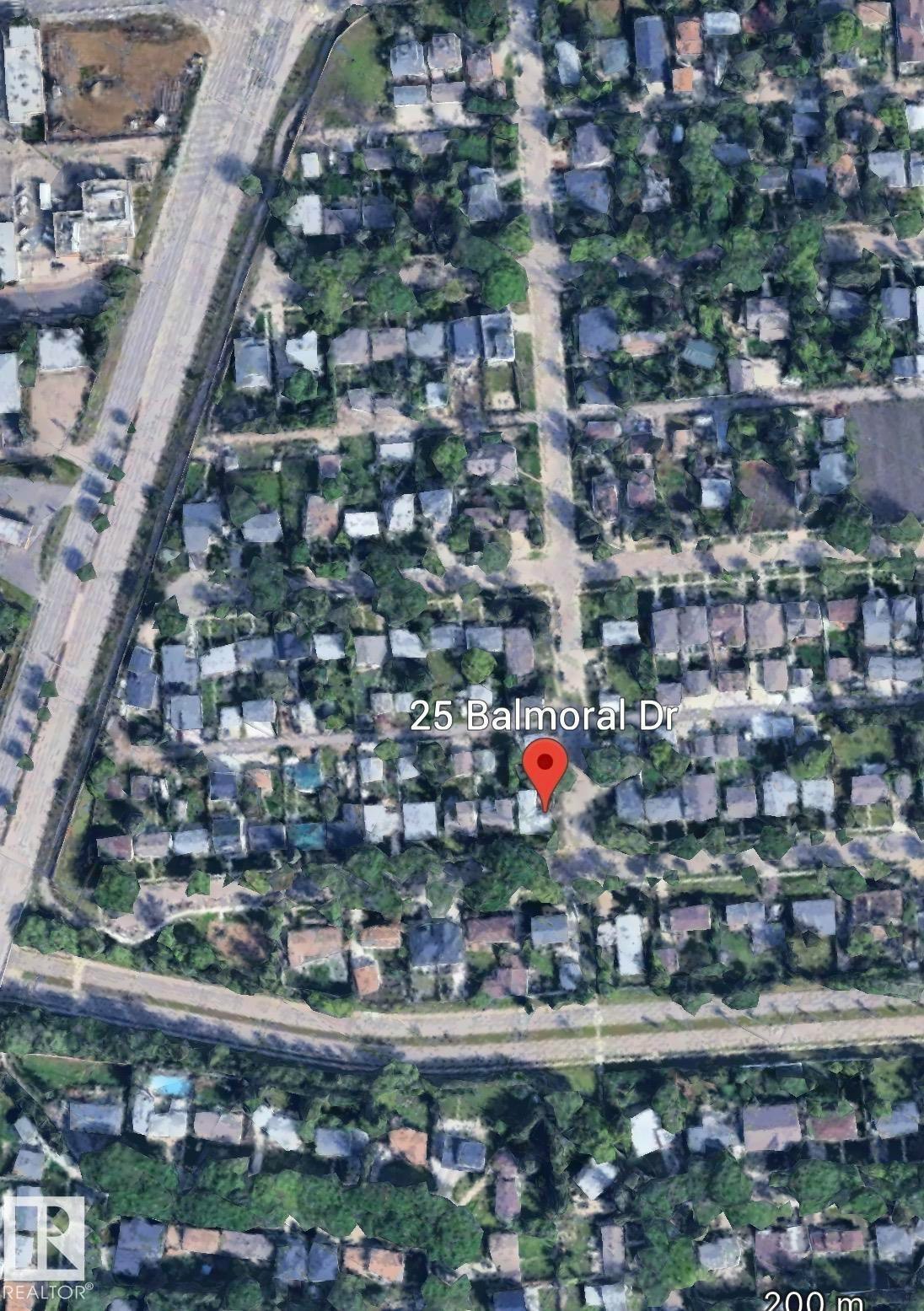 25 Balmoral Drive, St. Albert, AB, T8N 0B7