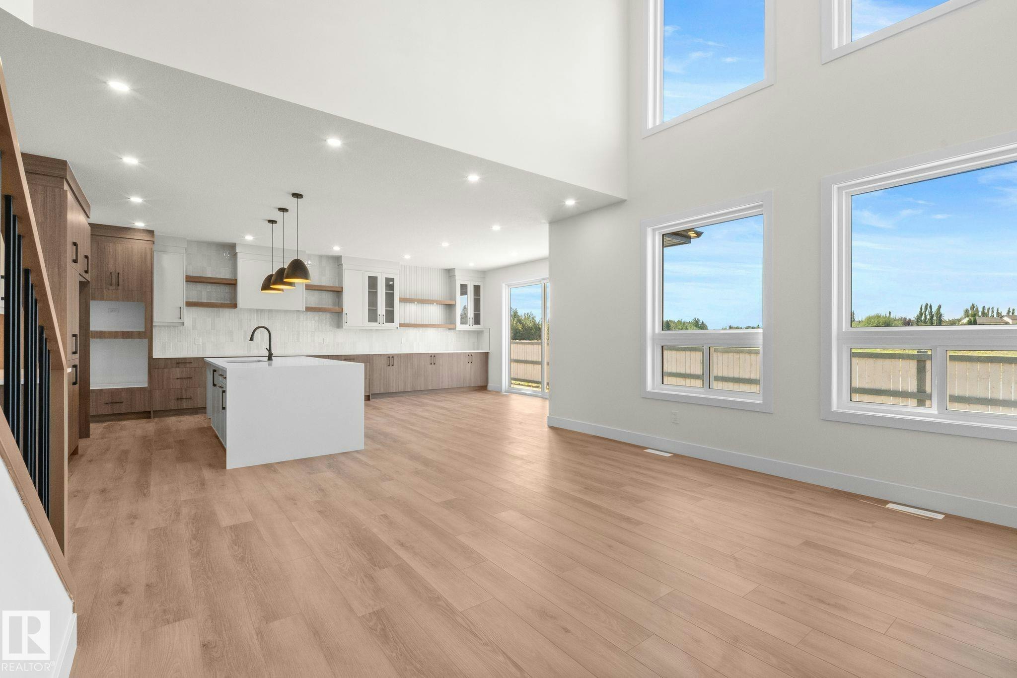 11 Arthur Way, Spruce Grove, AB, T7X 0Y4