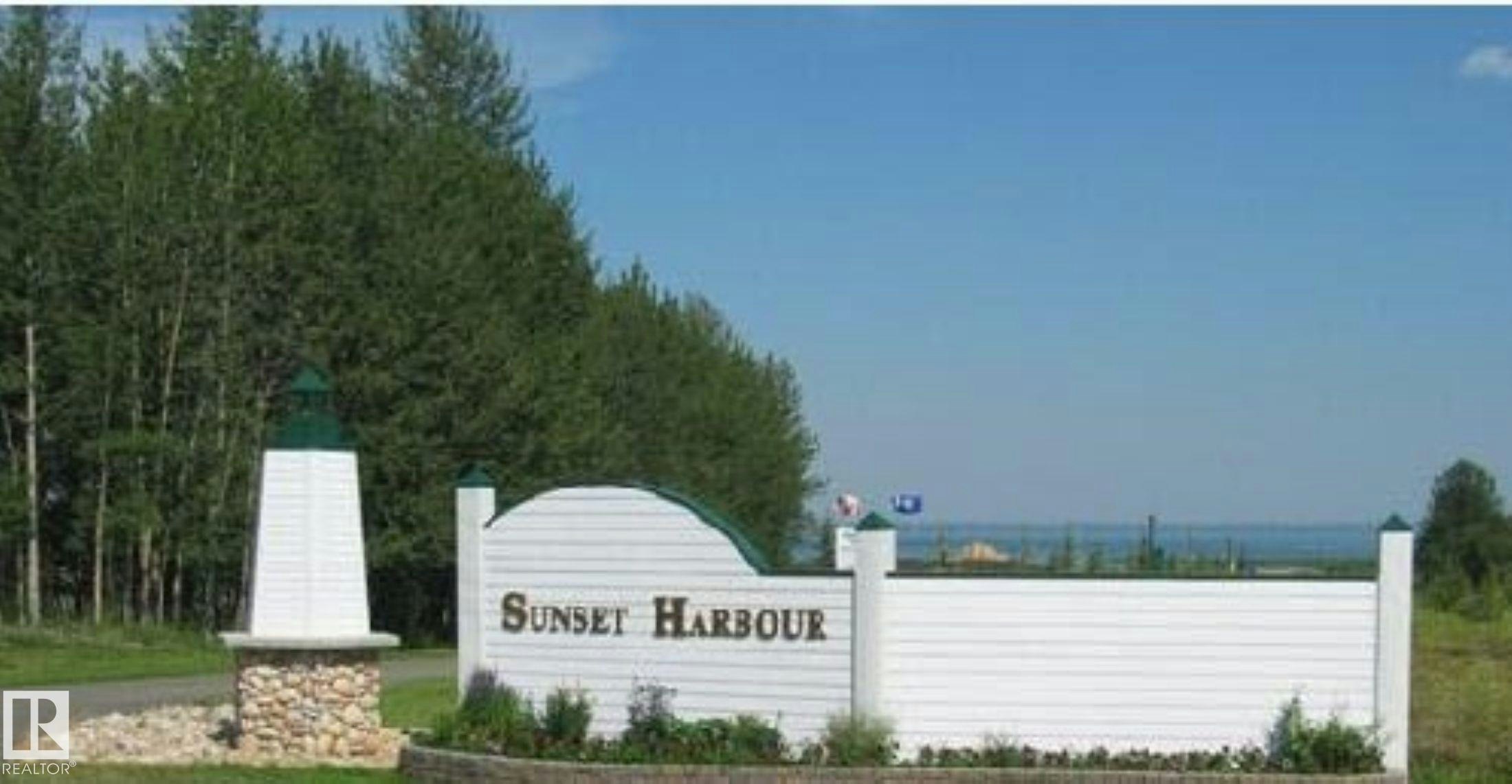 35 Sunset Harbour, Wetaskiwin, AB, T0C 2V0