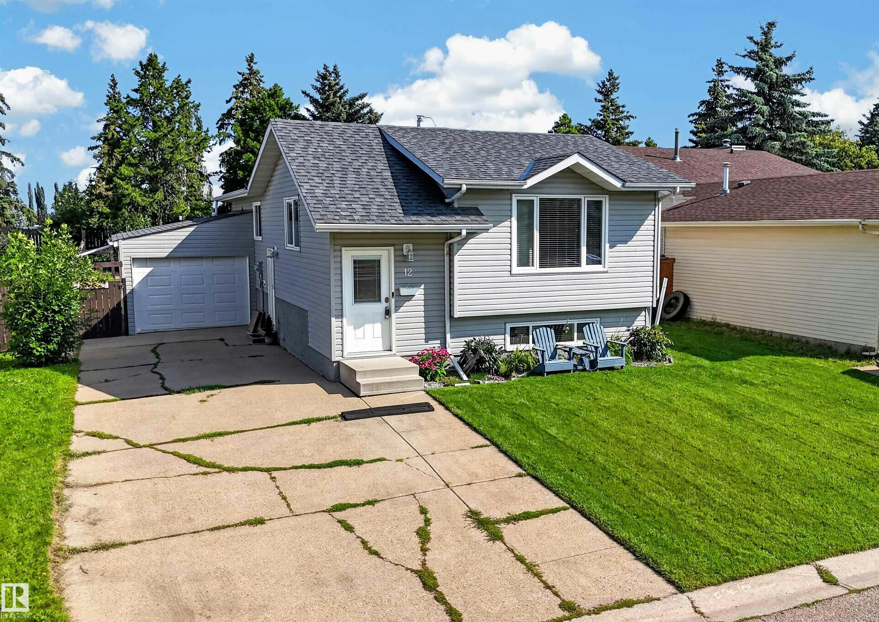 12 Mathias Avenue, Spruce Grove, AB, T7X 2S3