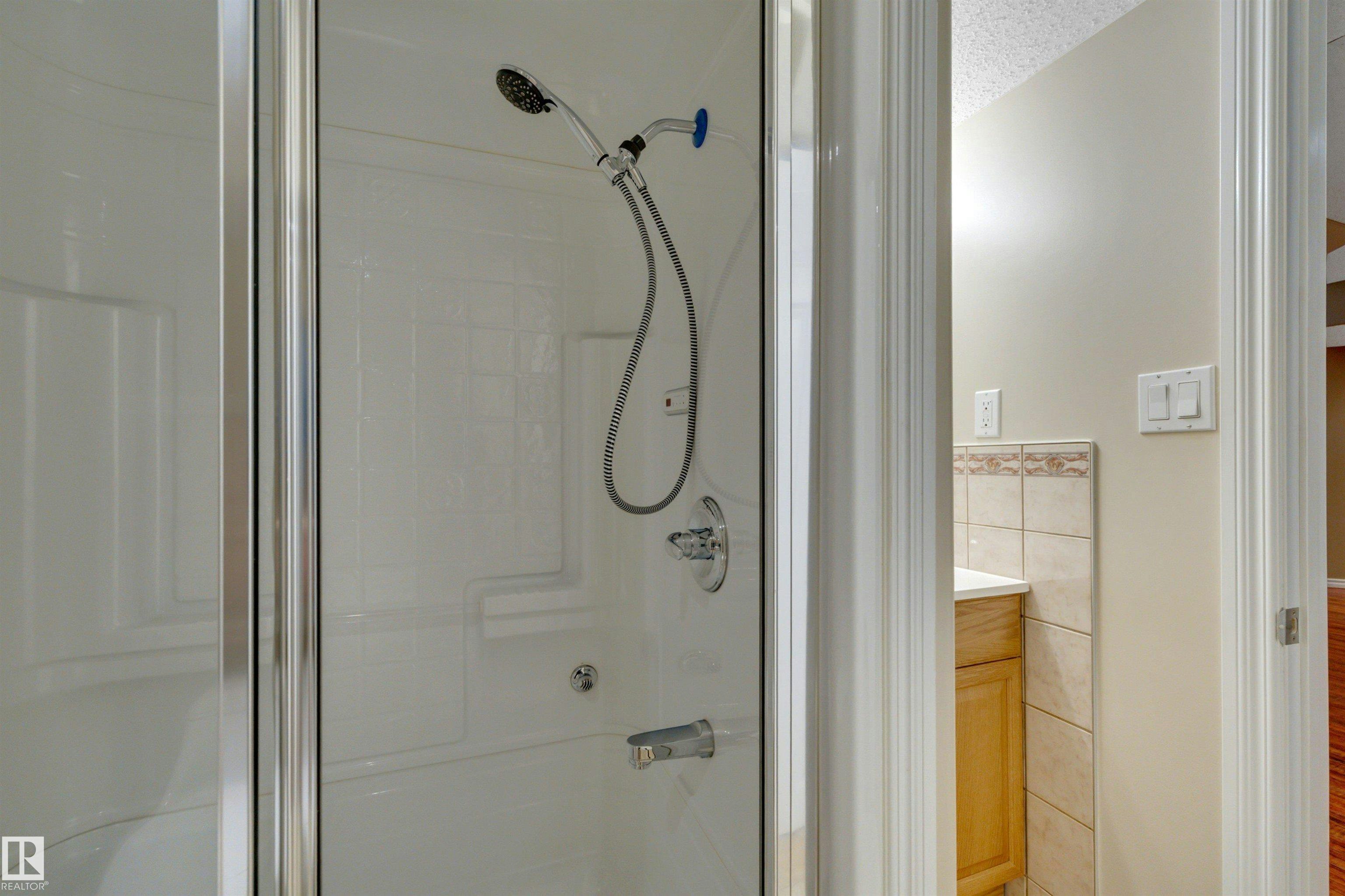 3080 Spence Wynd, Edmonton, AB, T6X 0A5 - 34