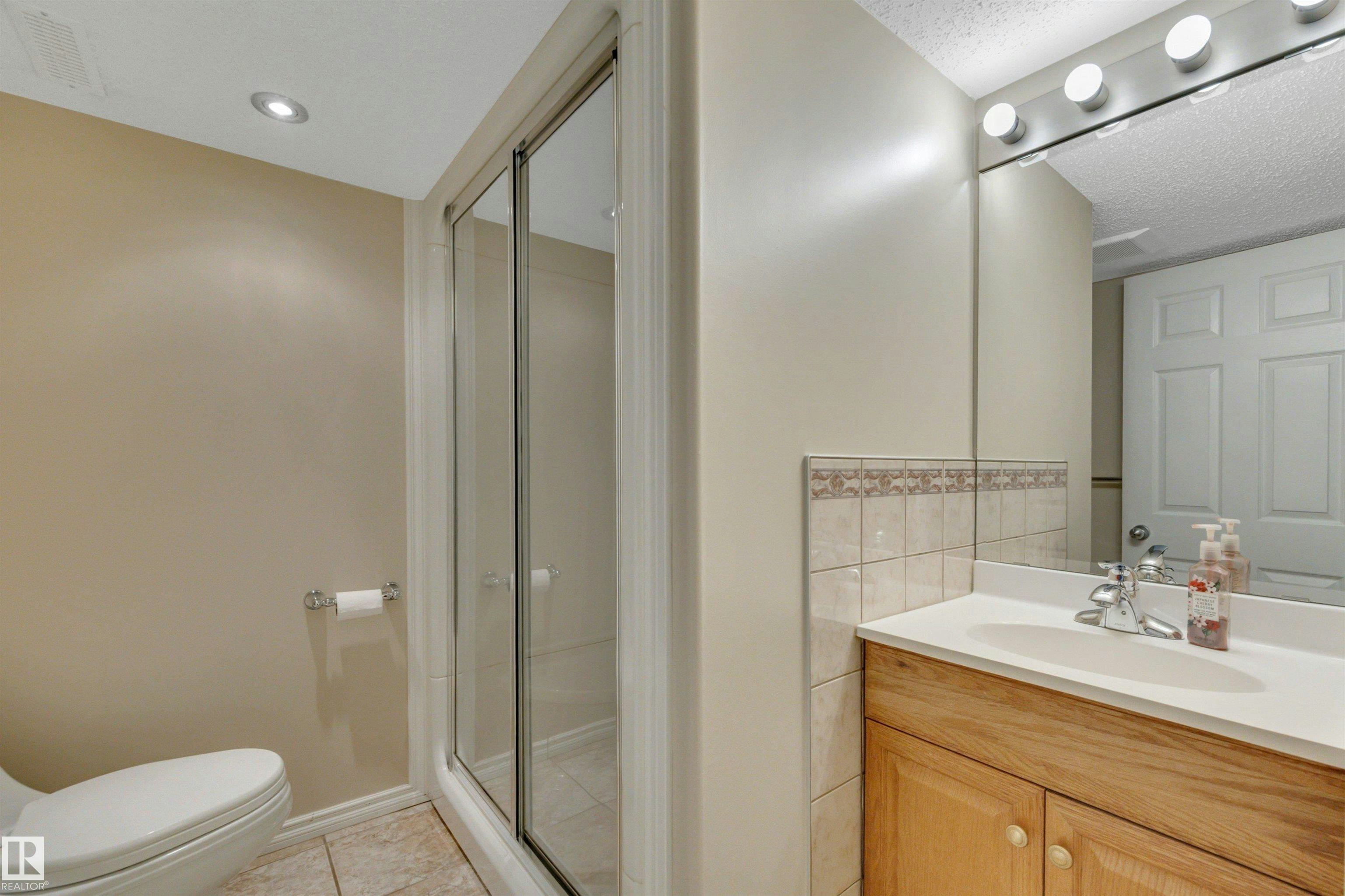 3080 Spence Wynd, Edmonton, AB, T6X 0A5 - 33