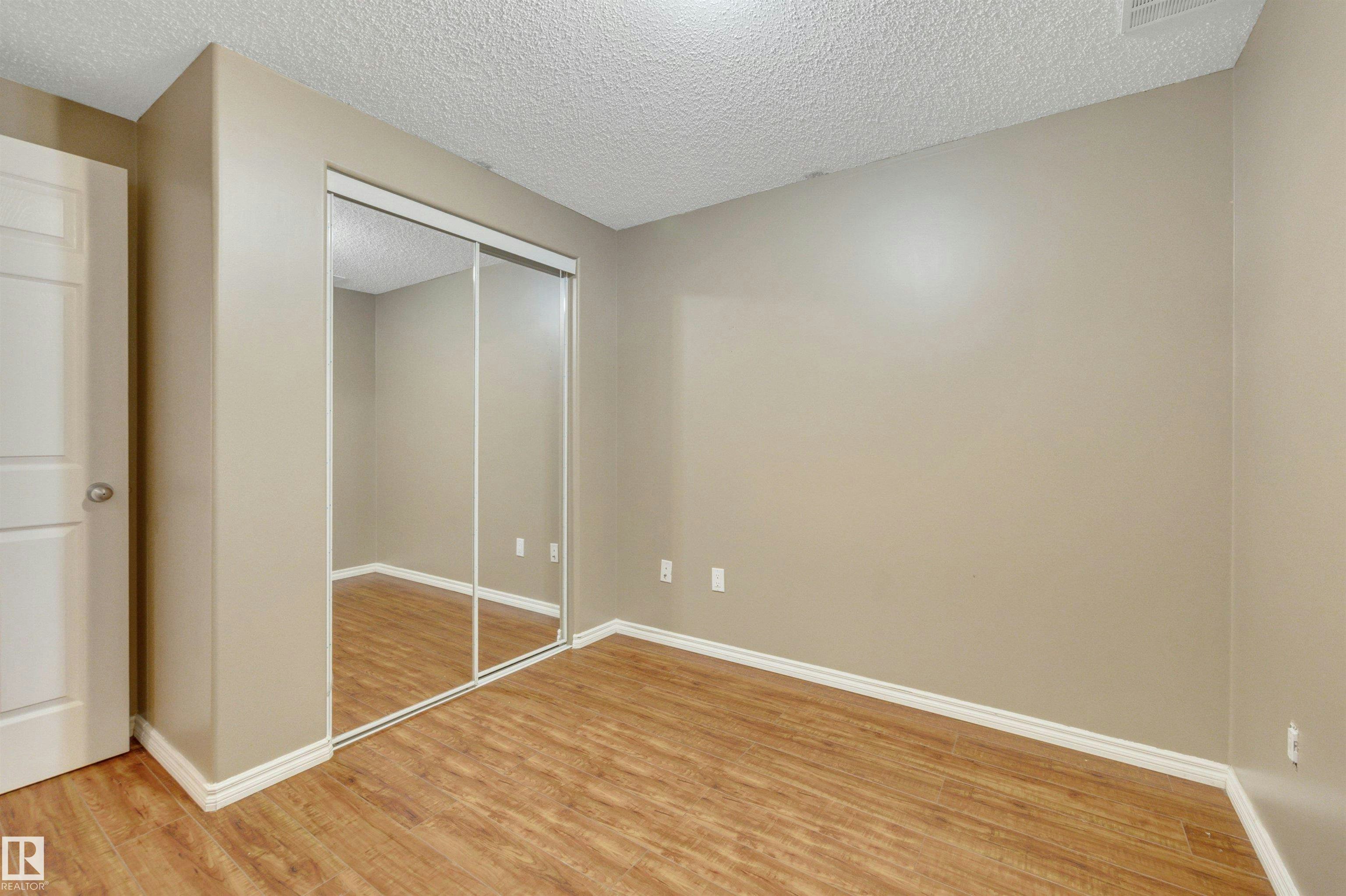 3080 Spence Wynd, Edmonton, AB, T6X 0A5 - 31