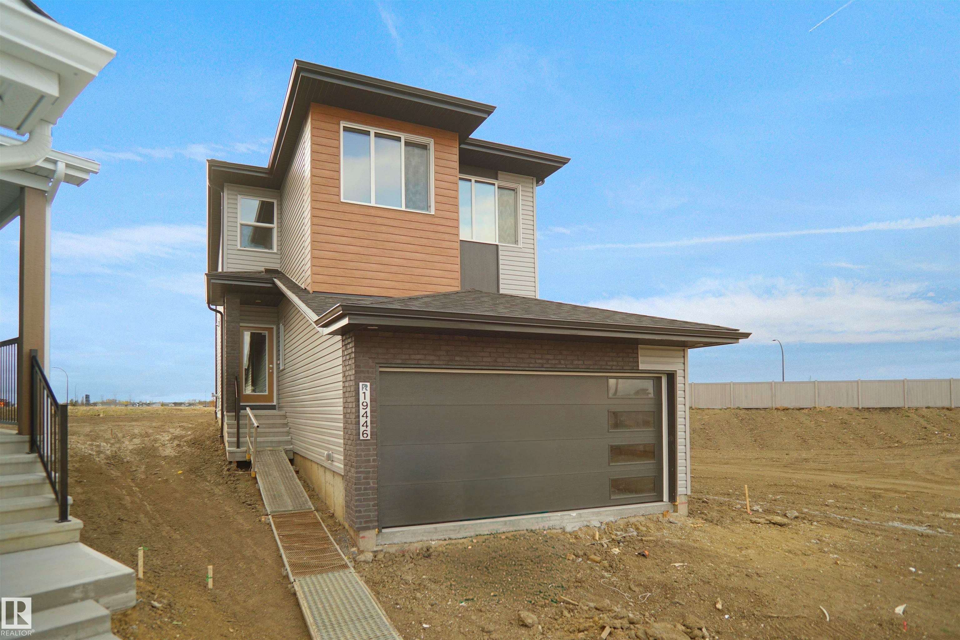 19446 22a Avenue, Edmonton, AB, T6M 1P9