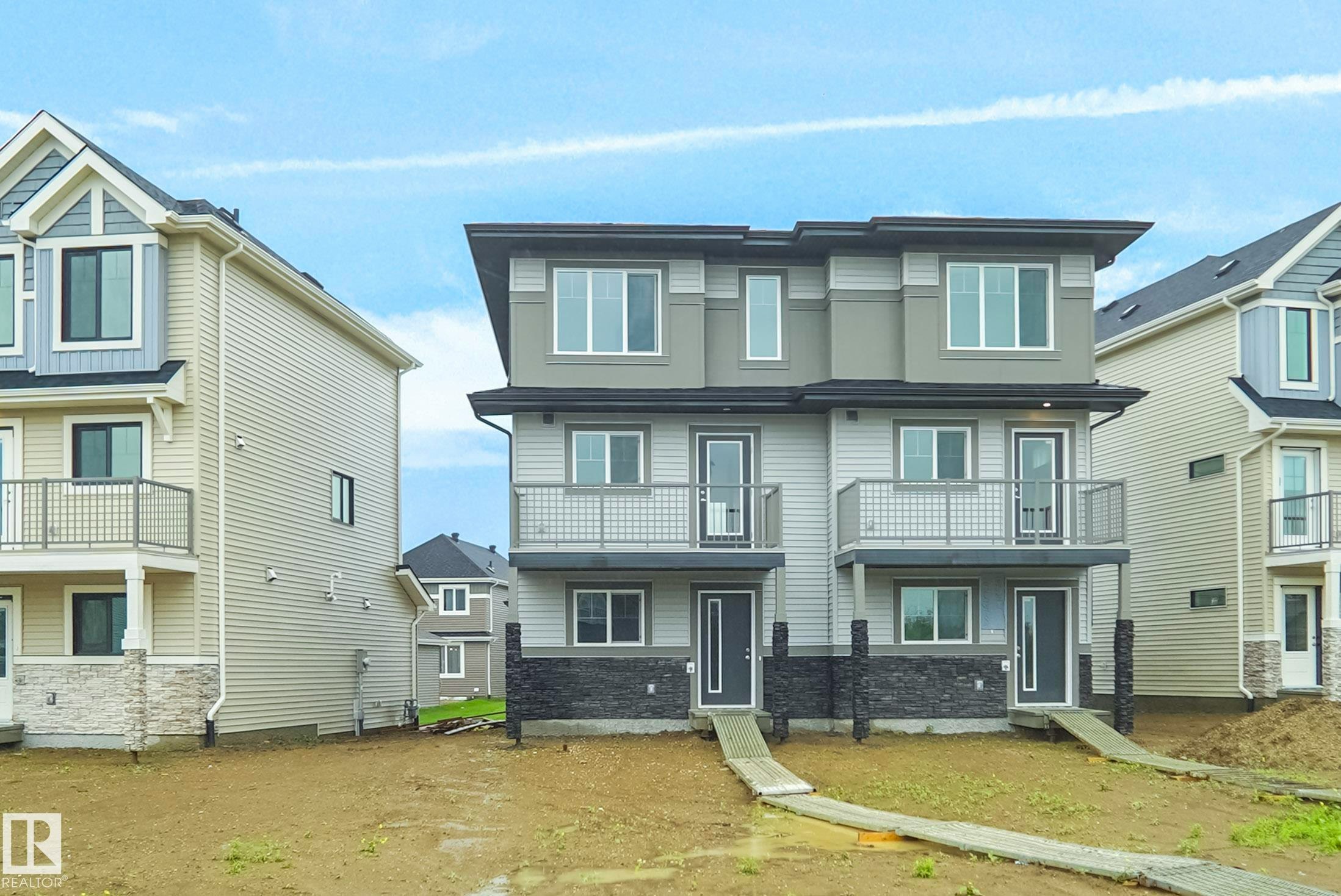 633 176 Avenue, Edmonton, AB, T5Y 4K3