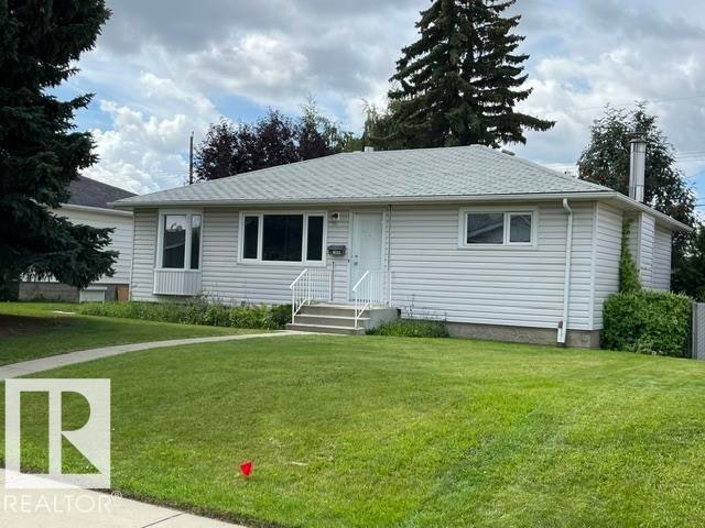 10332 47 Street, Edmonton, AB, T6A 1Z7
