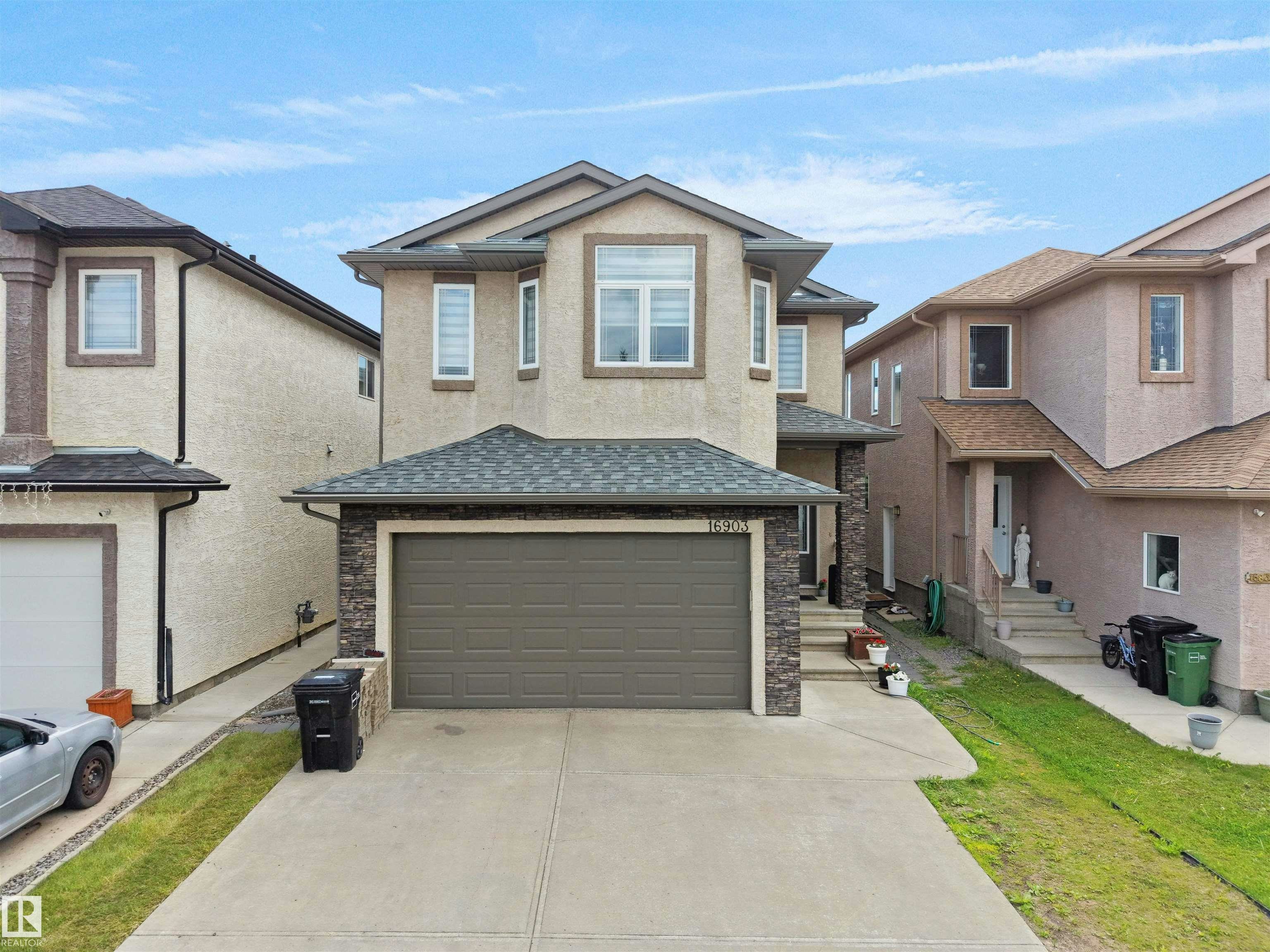 16903 54 Street, Edmonton, AB, T5Y 0R2