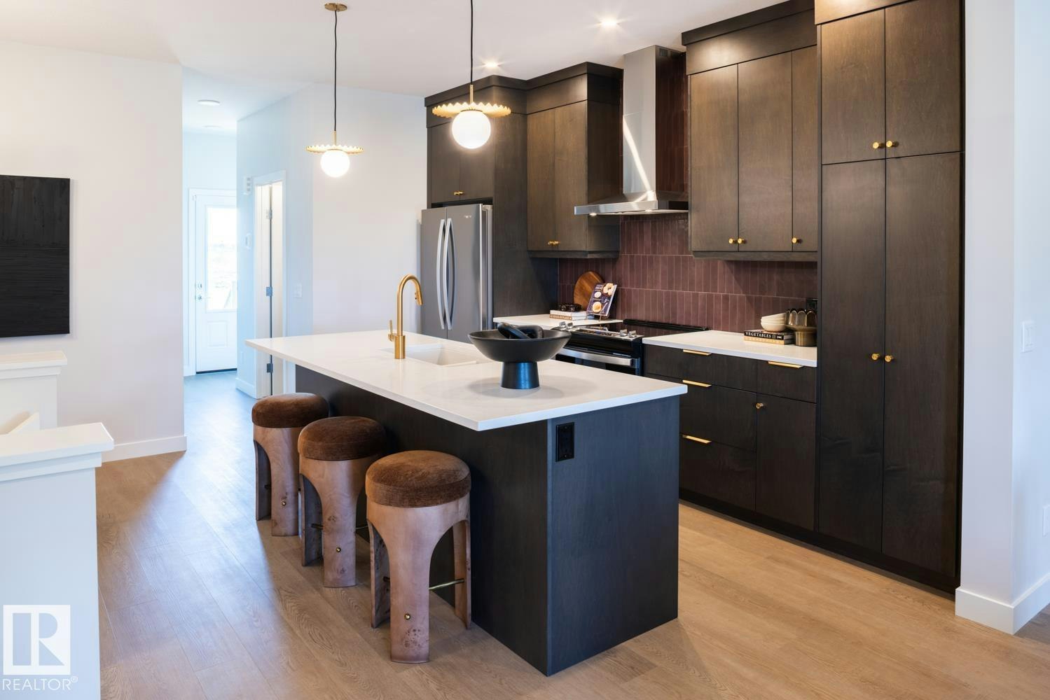 12531 34 Avenue, Edmonton, AB, T6W 5Z8