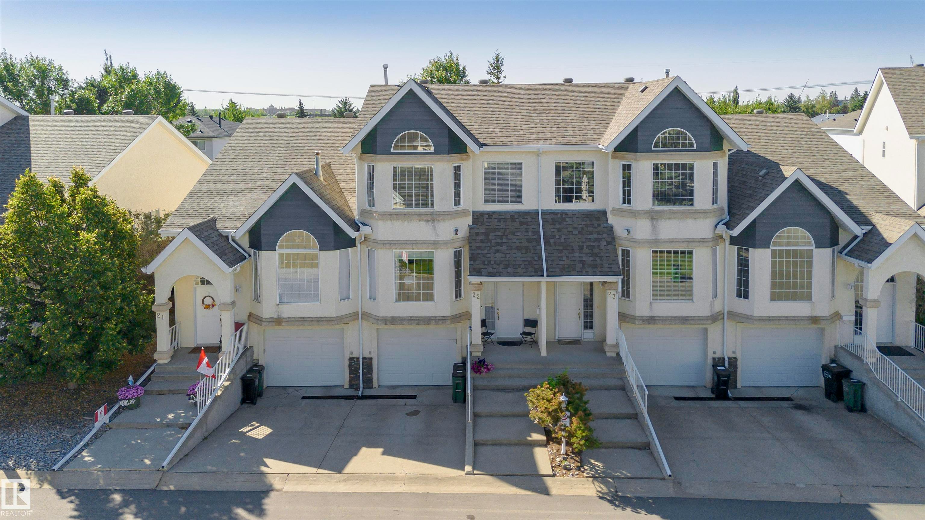 22-11717 9b Avenue, Edmonton, AB, T6J 7B7
