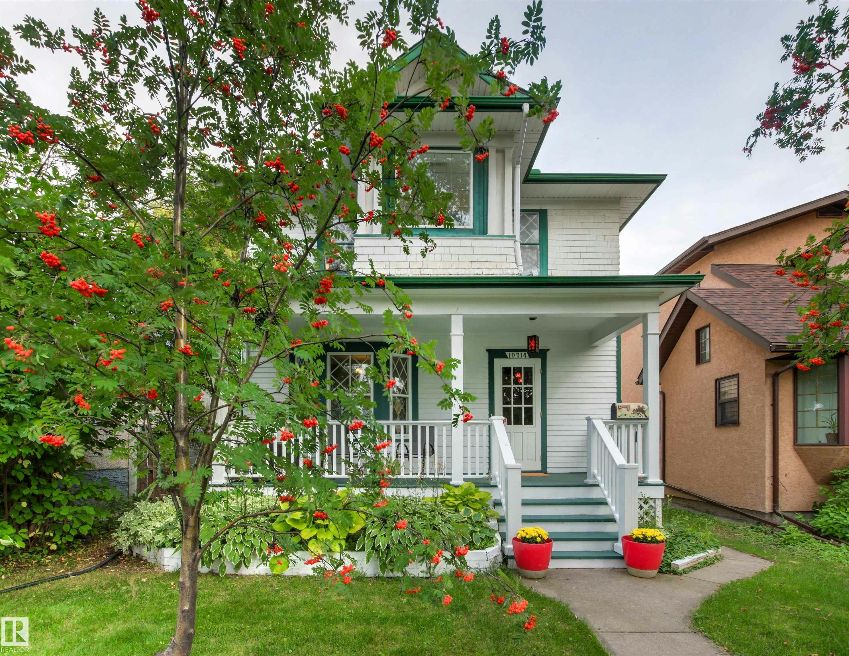 10714 75 Avenue, Edmonton, AB, T6E 1J9