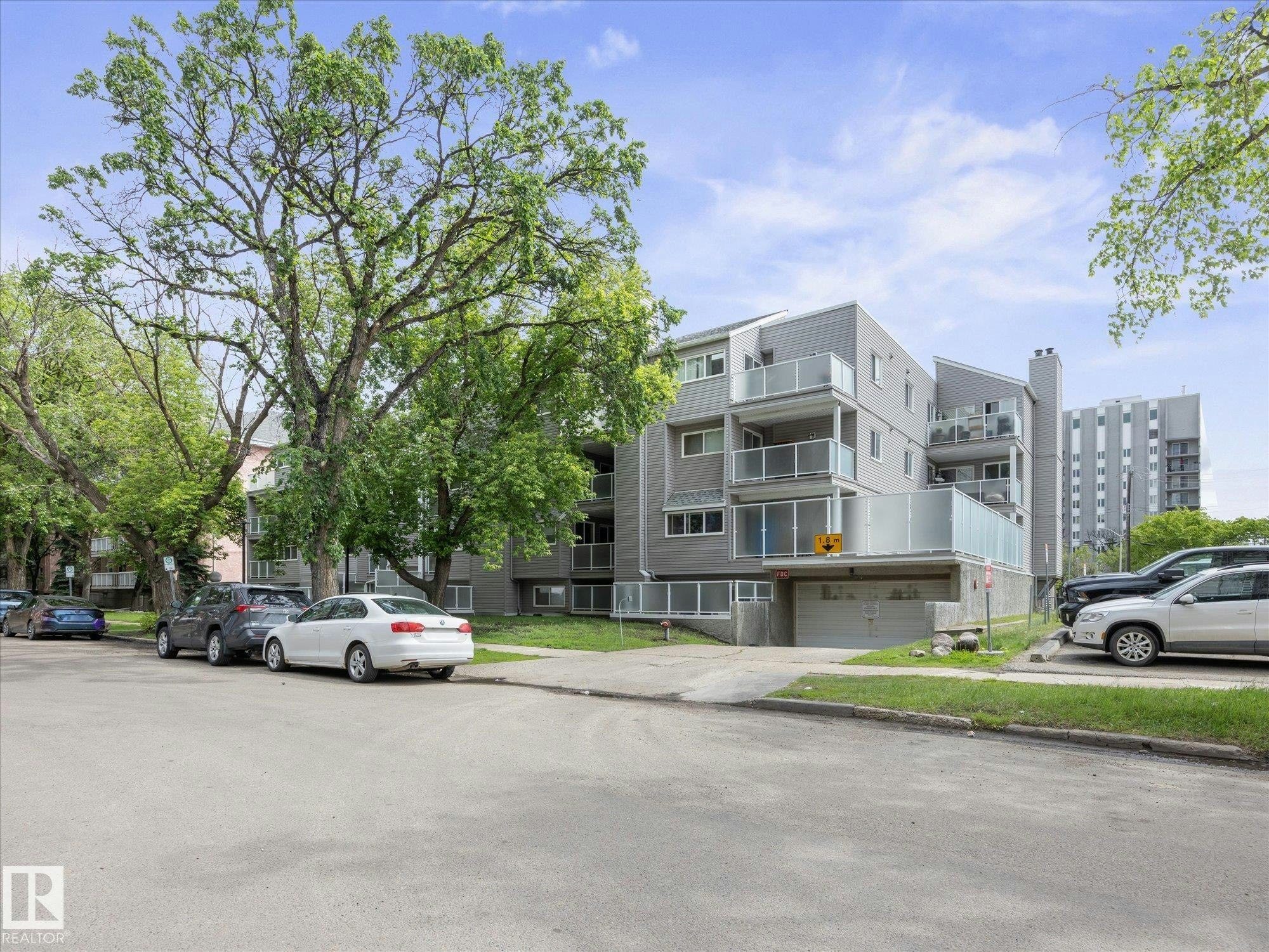 110-10139 117 Street, Edmonton, AB, T5K 2L3