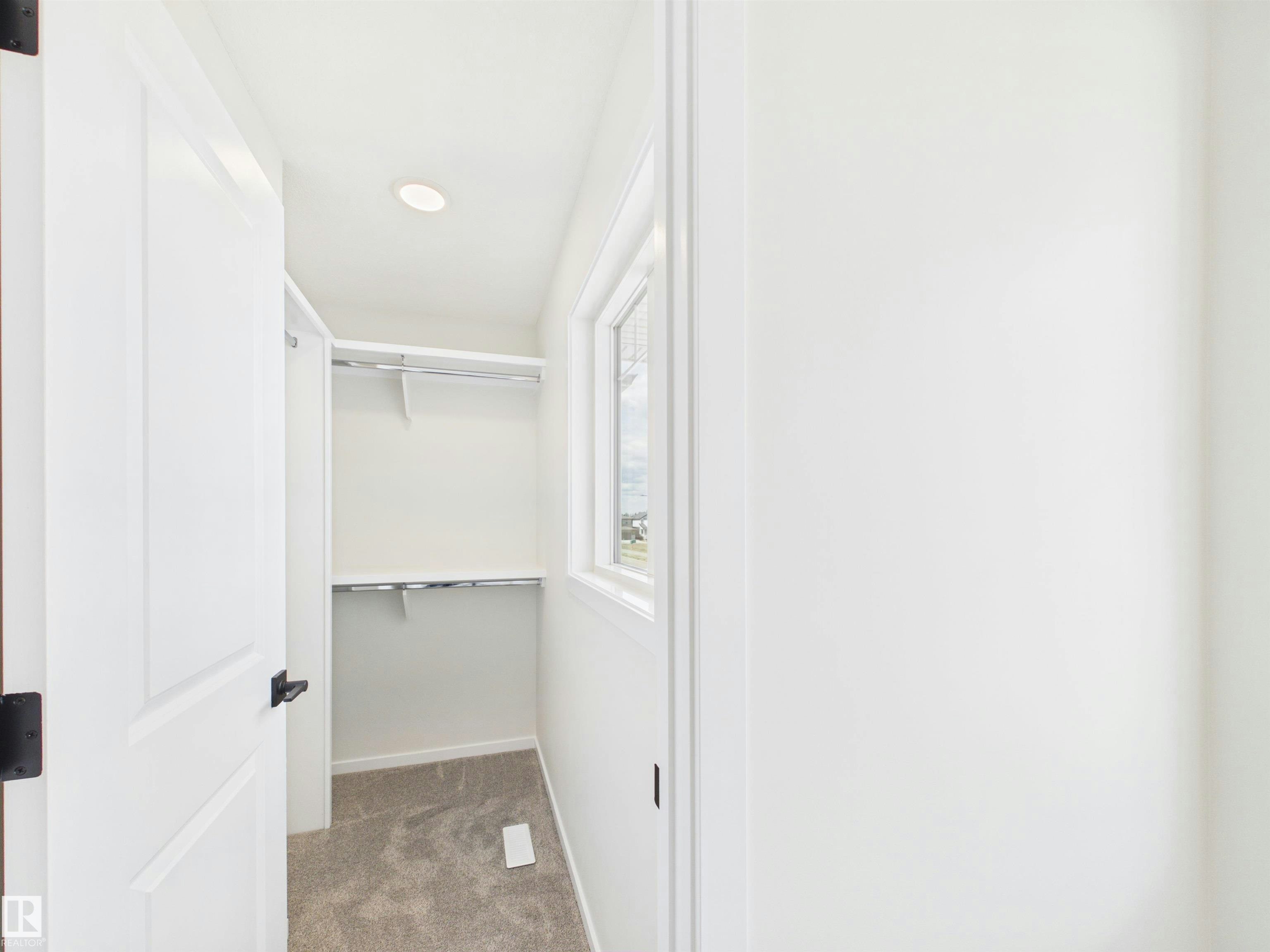1094 Mcleod Avenue, Spruce Grove, AB, T7X 4G8 - 30