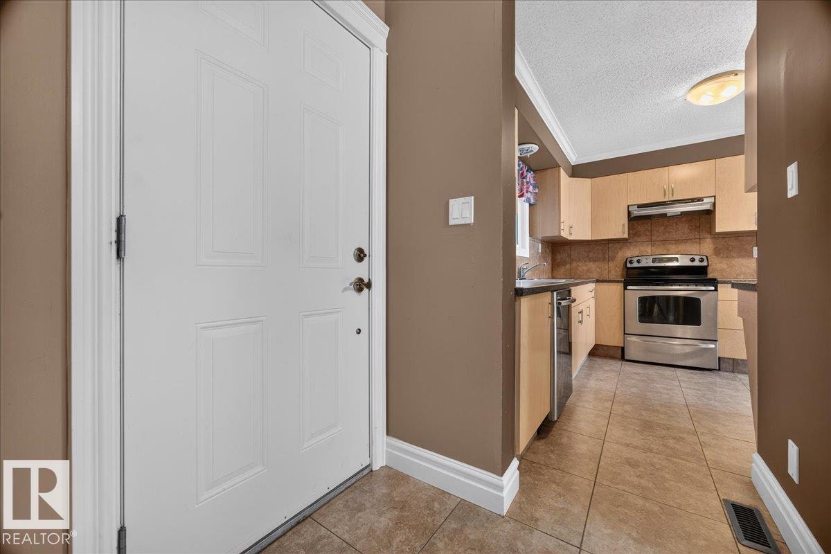 47-3812 20 Avenue, Edmonton, AB, T6L 4B2 - 9