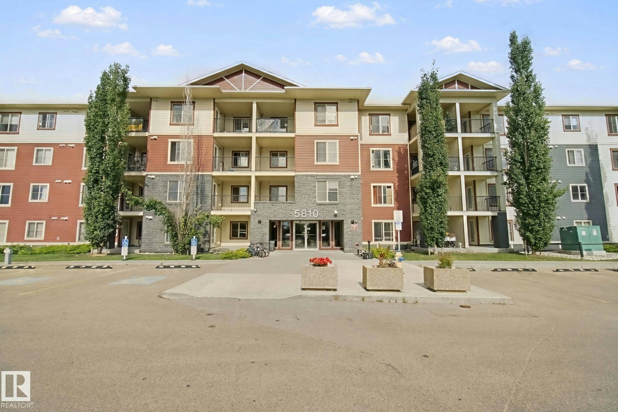 217-5810 Mullen Place, Edmonton, AB, T6R 0W3