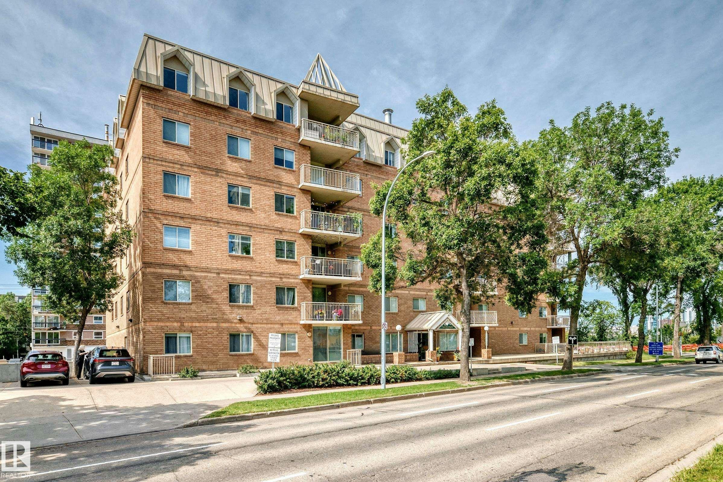 606-8728 Gateway Boulevard, Edmonton, AB, T6E 6K3