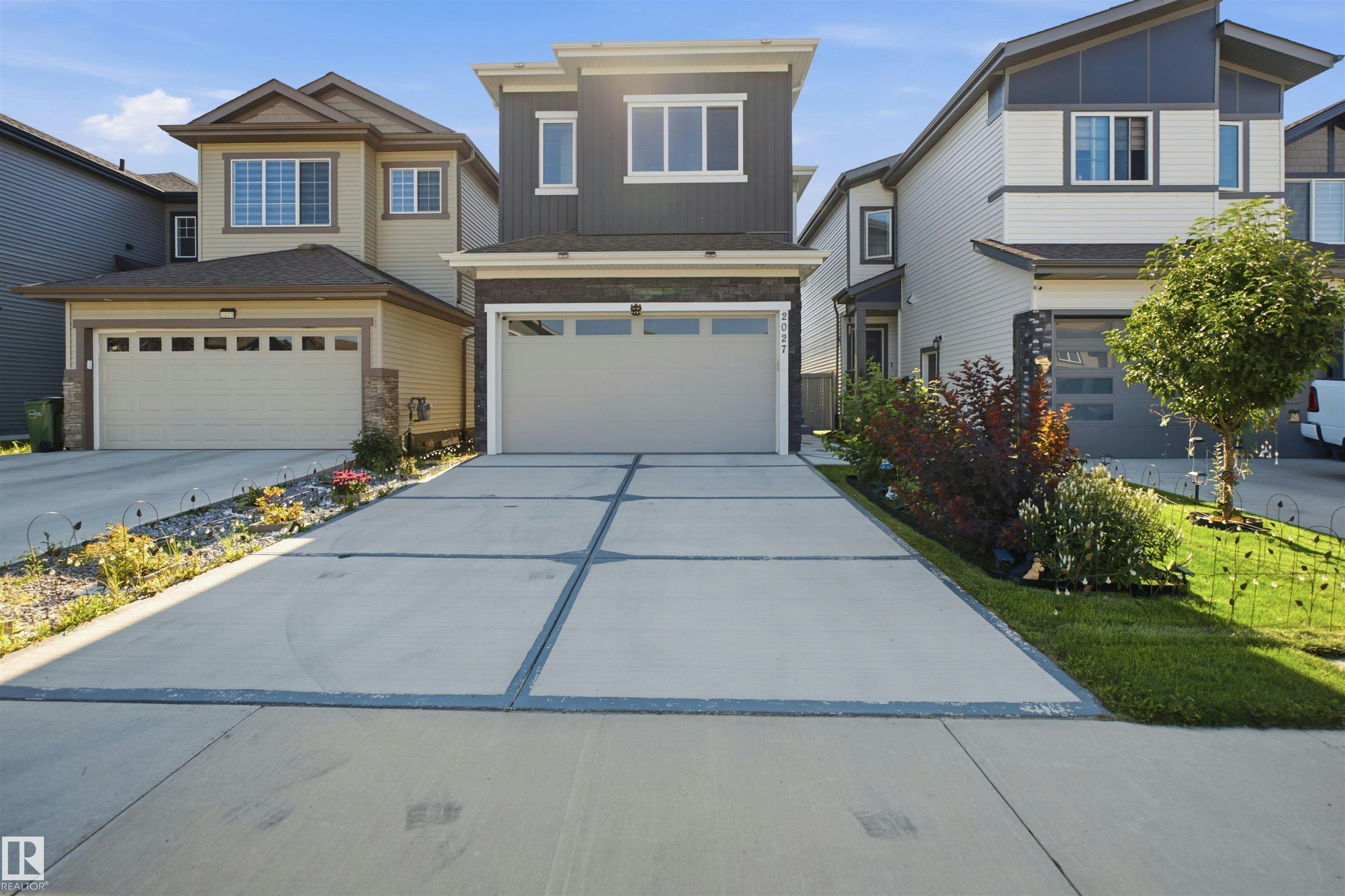 2027 13 Avenue, Edmonton, AB, T6T 2R8