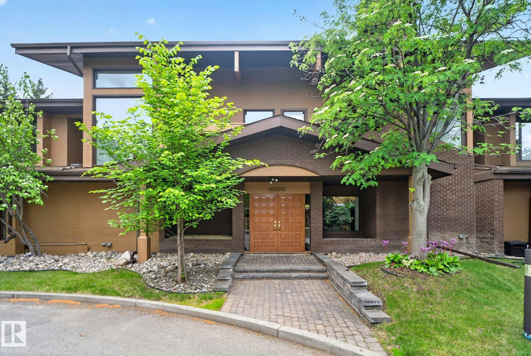 14808 45 Avenue, Edmonton, AB, T6H 5M5