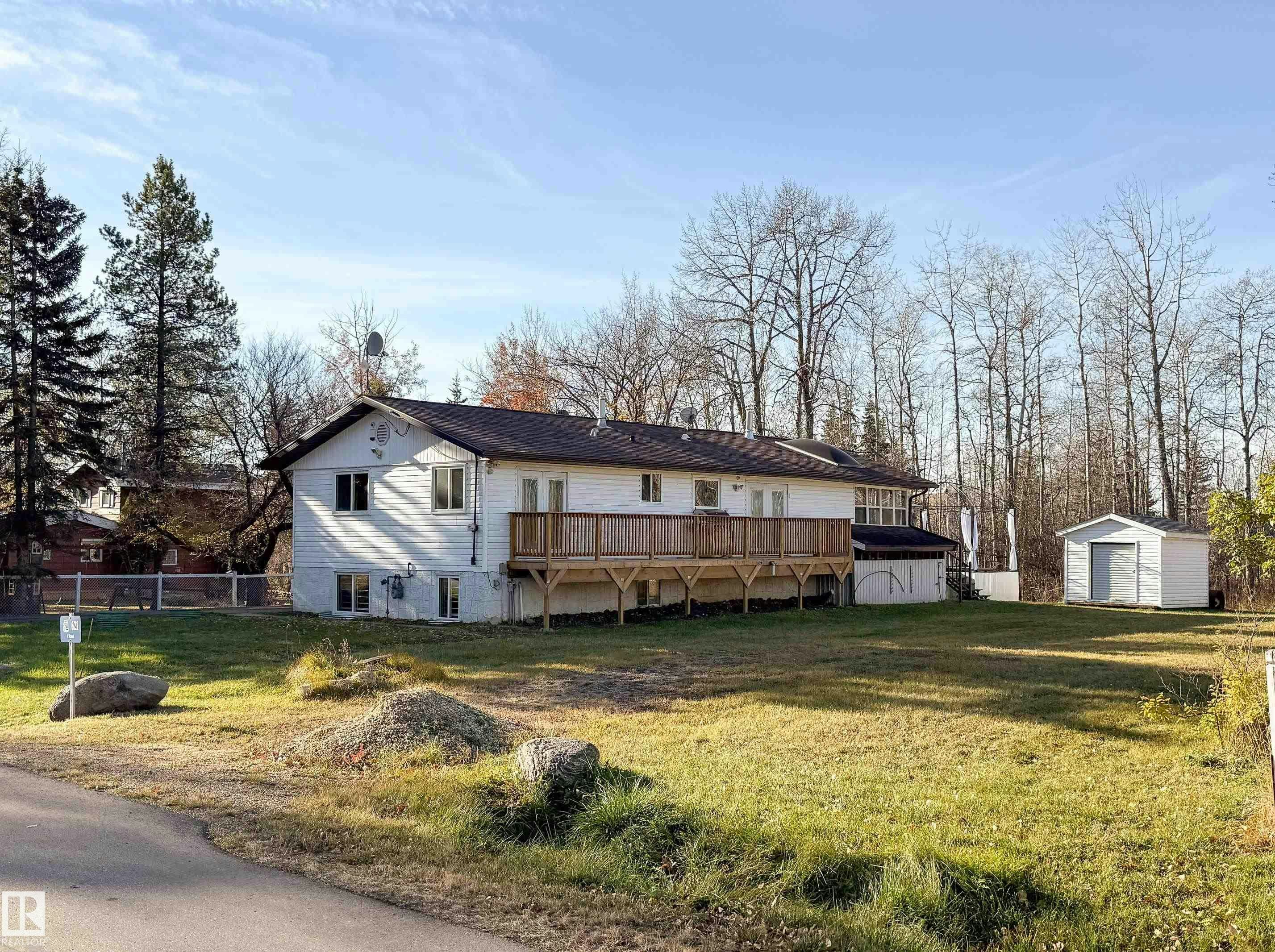 620 & 621 6 Street, Rural Lac Ste. Anne County, AB, T0E 1A0