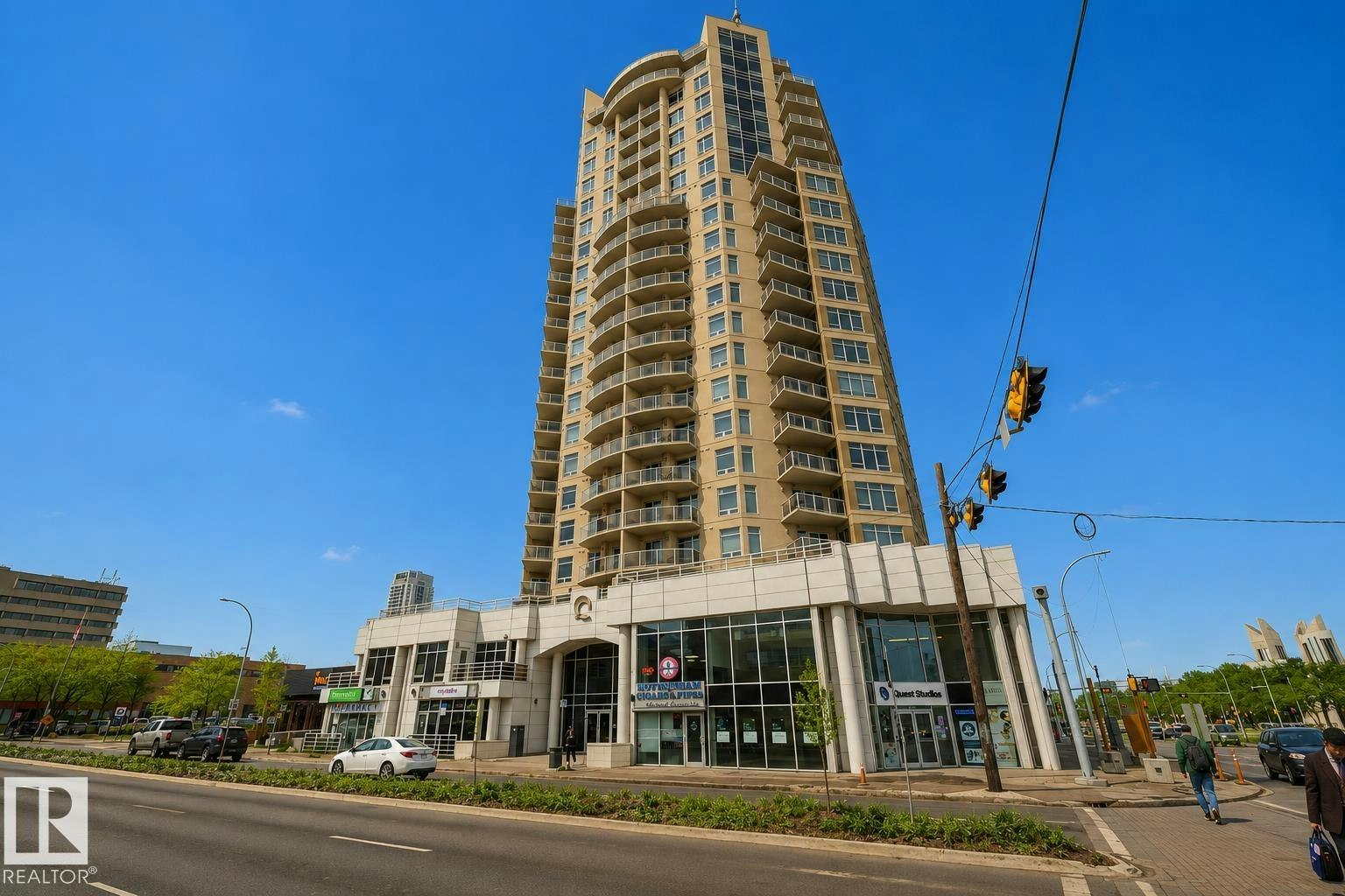 1704-10388 105 Street - 2