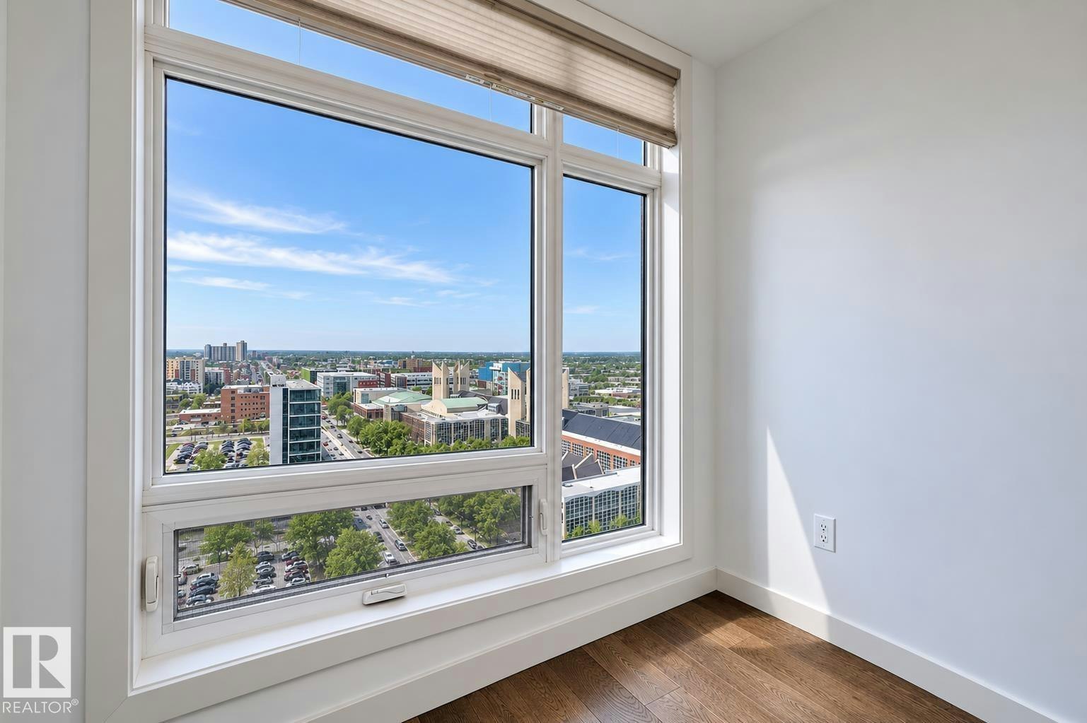 1704-10388 105 Street - 4