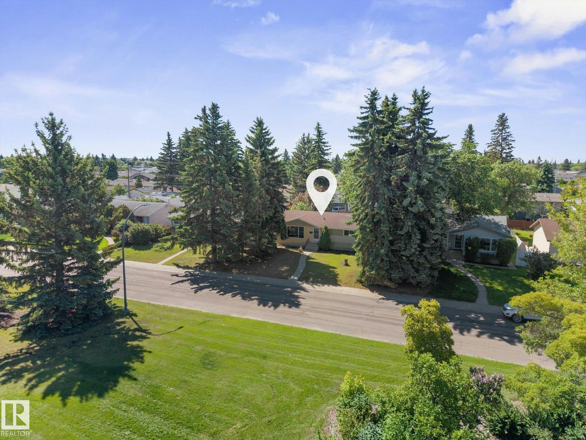13623 136a Avenue, Edmonton, AB, T5L 4B9