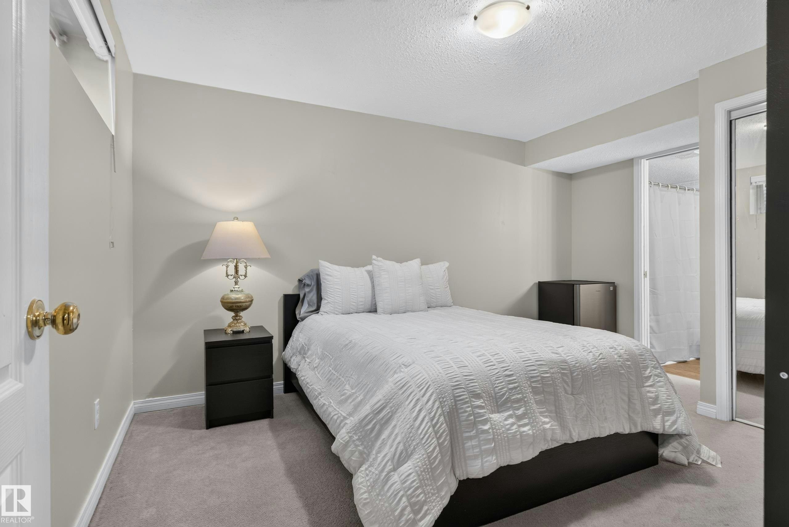 2035 Blackmud Creek Drive, Edmonton, AB, T6W 1E7 - 24