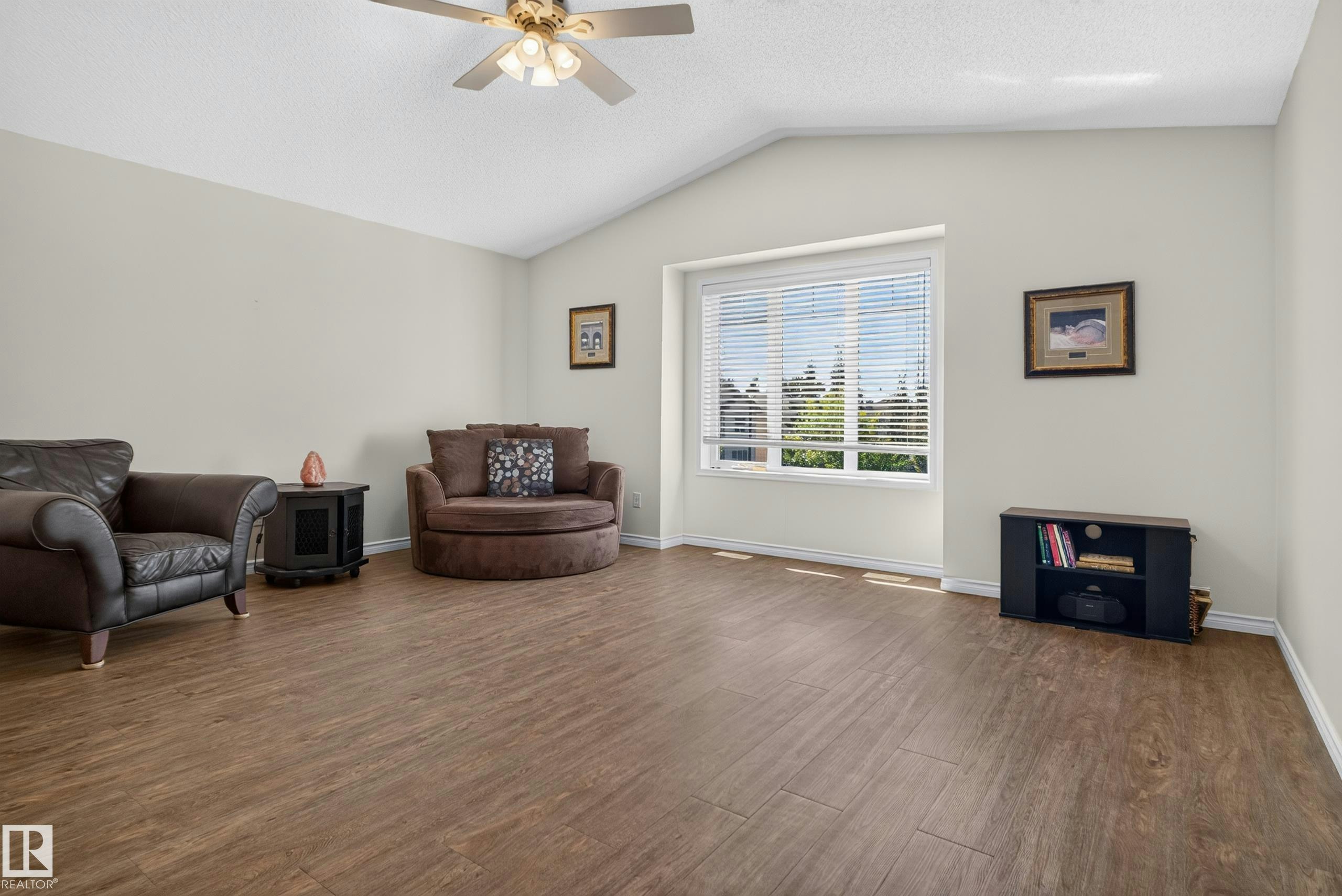 2035 Blackmud Creek Drive, Edmonton, AB, T6W 1E7 - 13