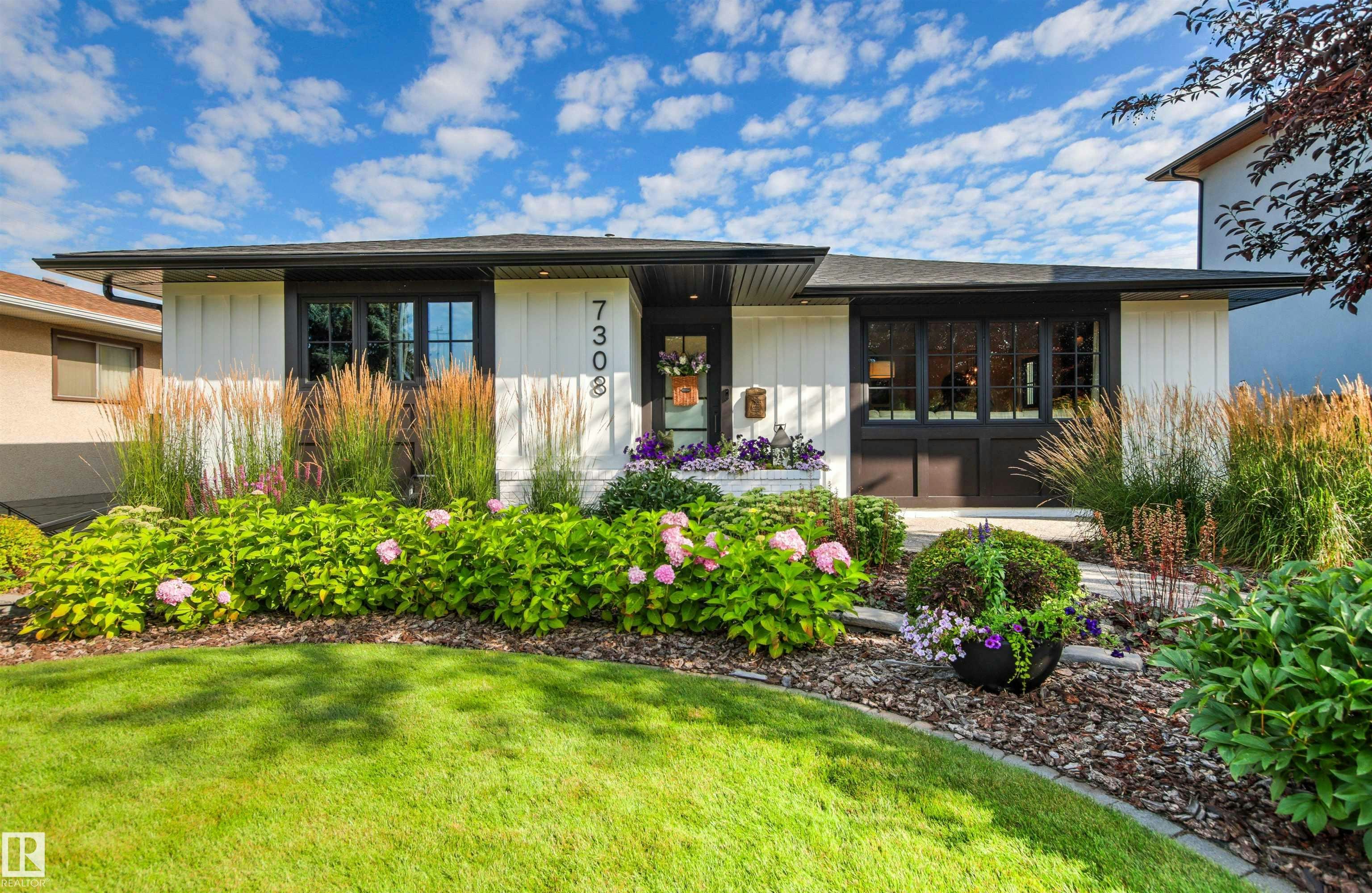 7308 100 Avenue, Edmonton, AB, T6A 0G5